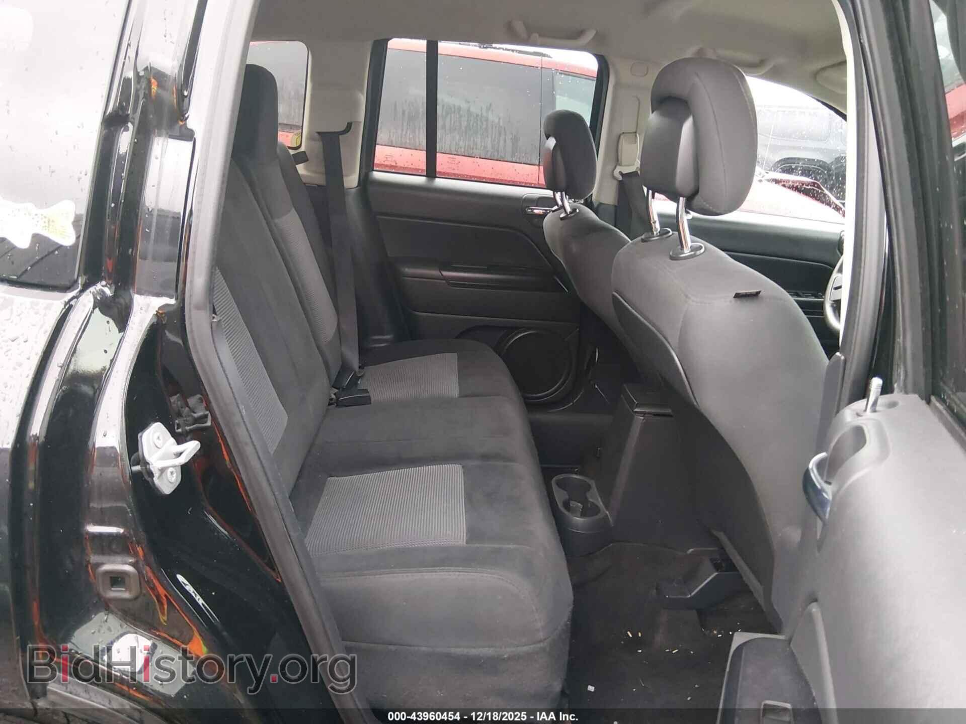 2016 JEEP COMPASS - VIN: 1C4NJCBA3GD567865 - Фото 8