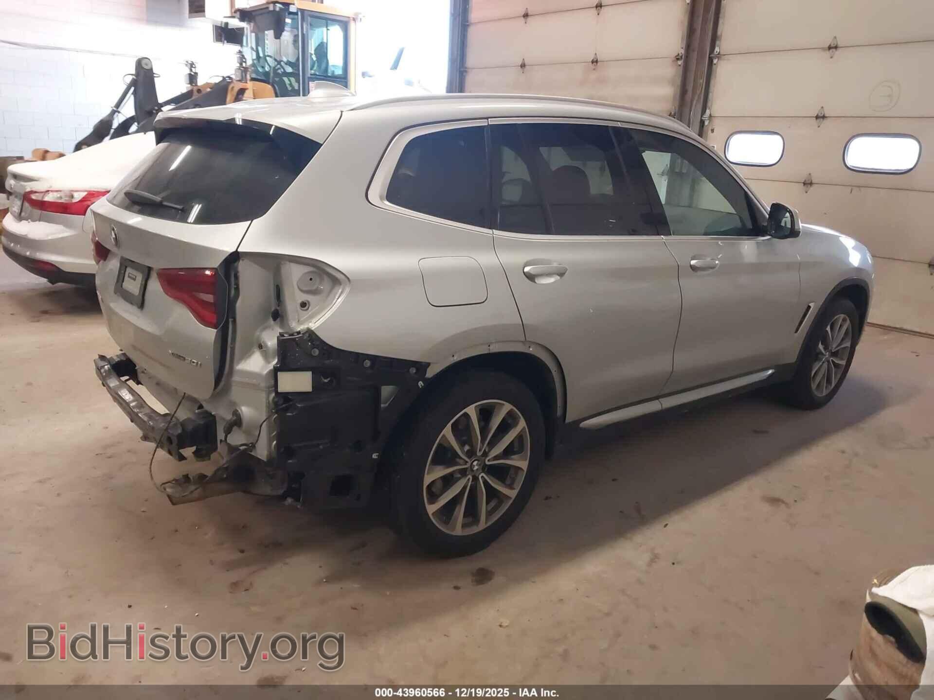 2019 BMW X3 - VIN: 5UXTR9C55KLR04201 - Фото 4