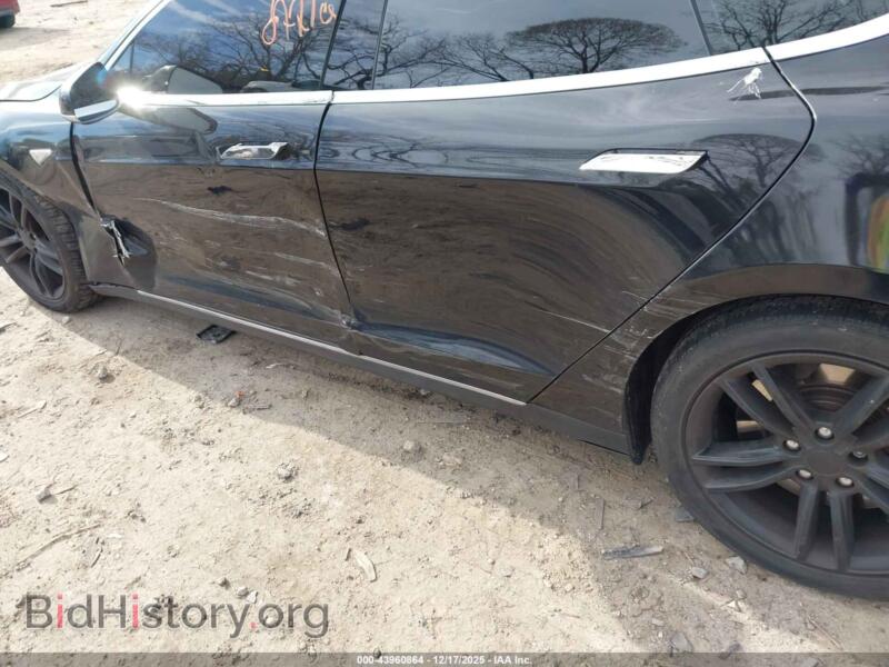 2013 Tesla MODEL S (VIN 5YJSA1DP6DFP26164) — photo 6 of 16
