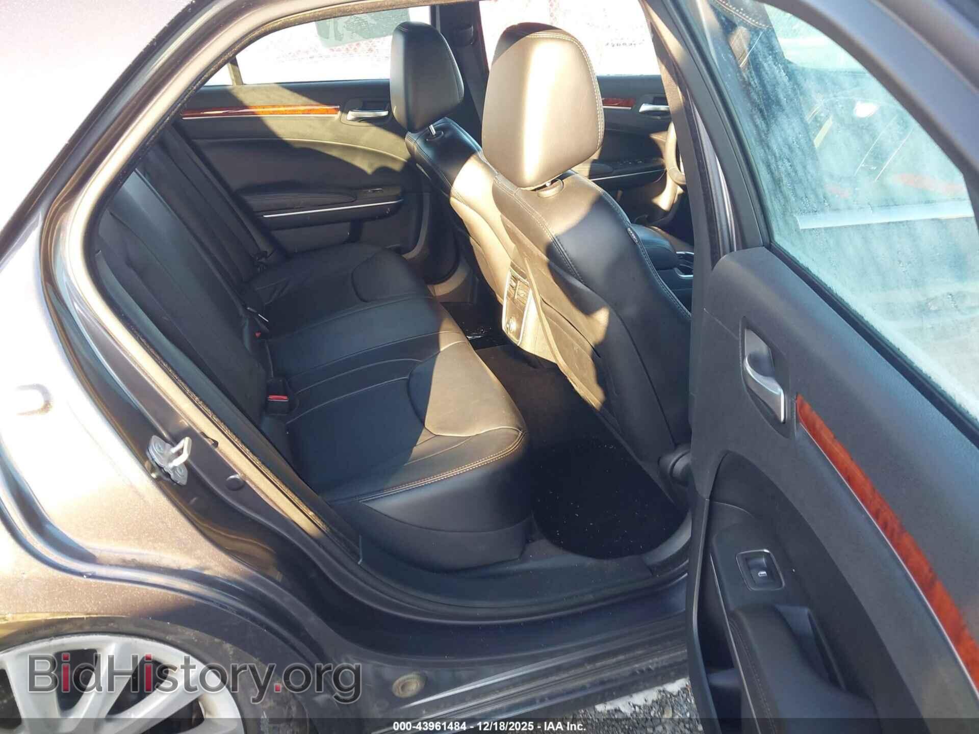 2014 CHRYSLER 300 - VIN: 2C3CCAAG4EH157267 - Фото 8