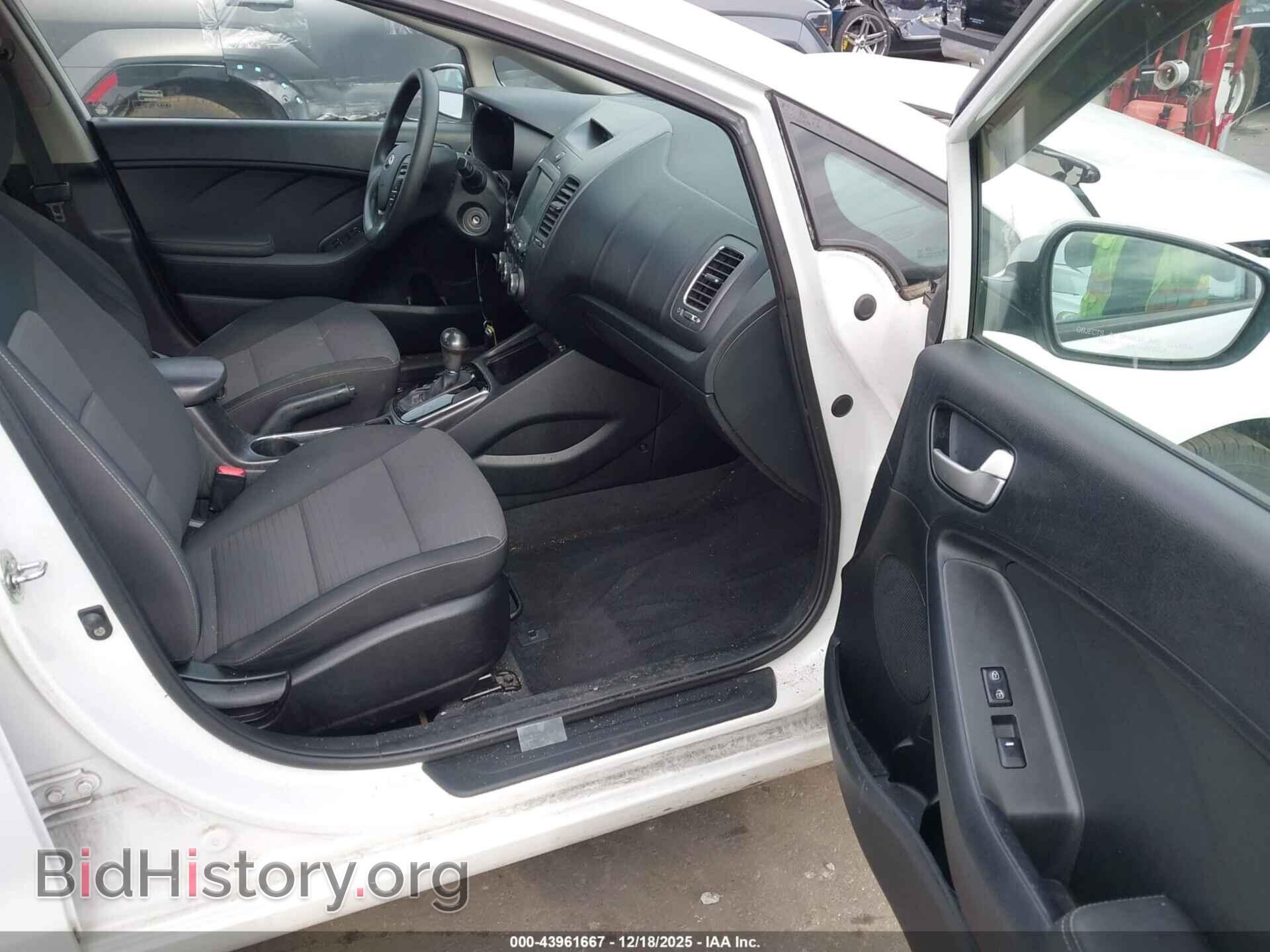 2018 KIA FORTE - VIN: 3KPFL4A77JE262420 - Фото 5