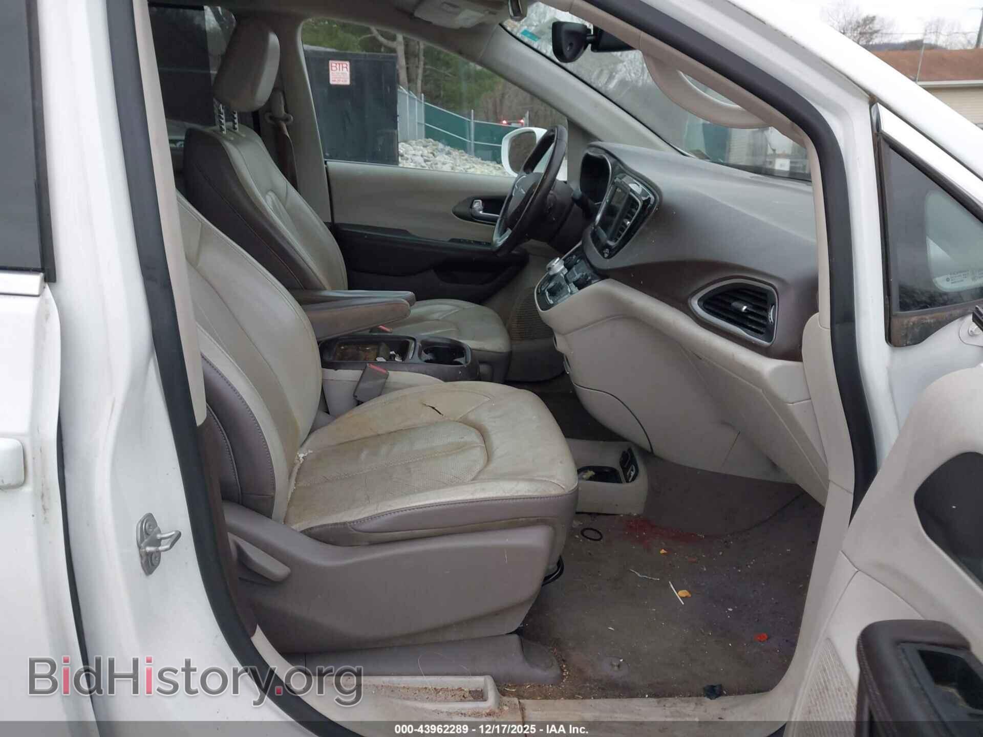 2019 CHRYSLER PACIFICA - VIN: 2C4RC1BG2KR548024 - Фото 5