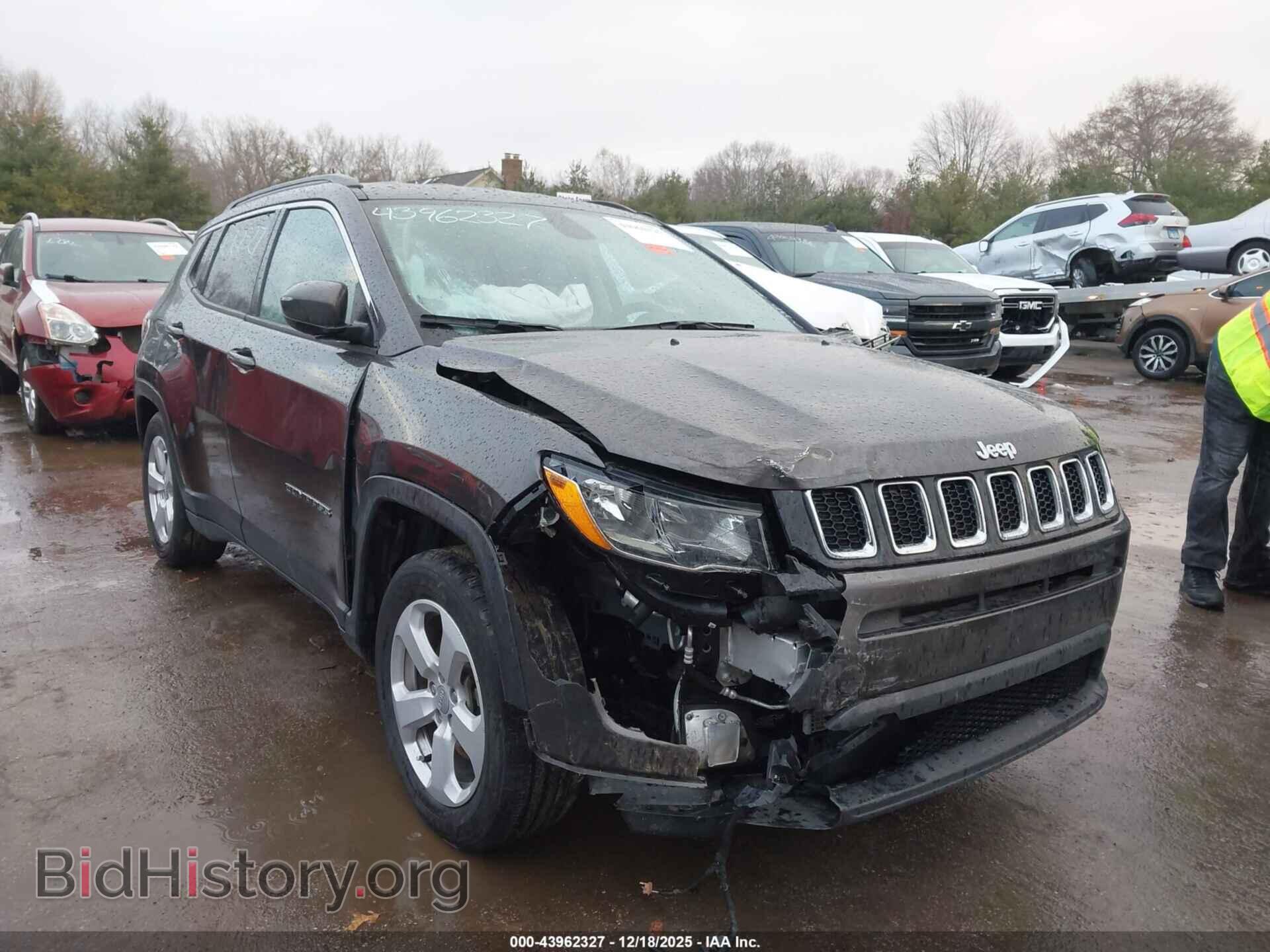 2019 JEEP COMPASS - VIN: 3C4NJCBB7KT852063 - Фото 6