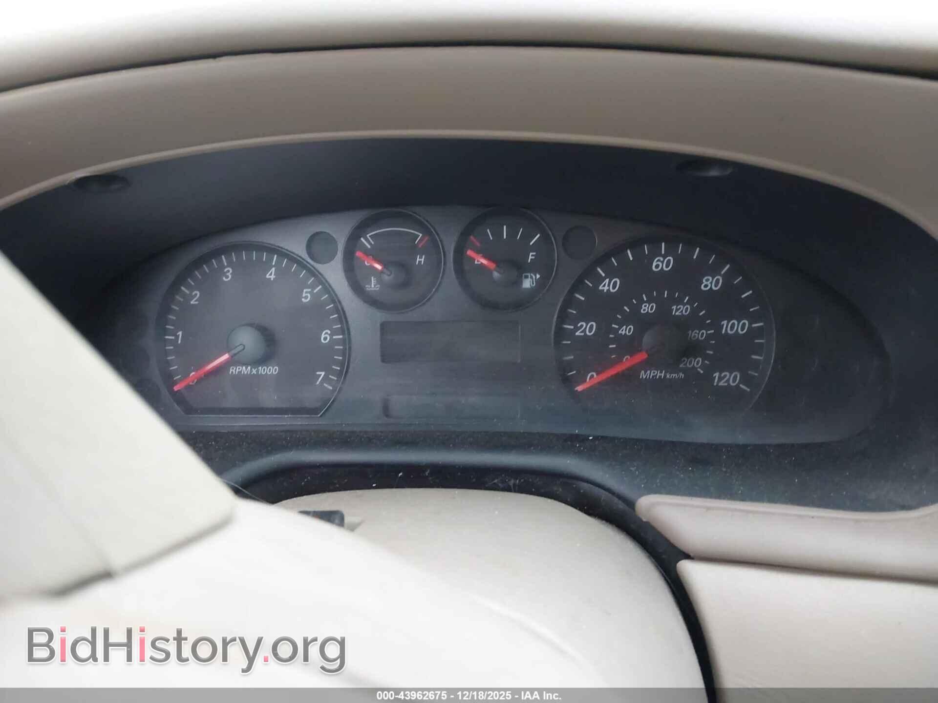 2005 FORD TAURUS - VIN: 1FAFP53205A239975 - Photo 7