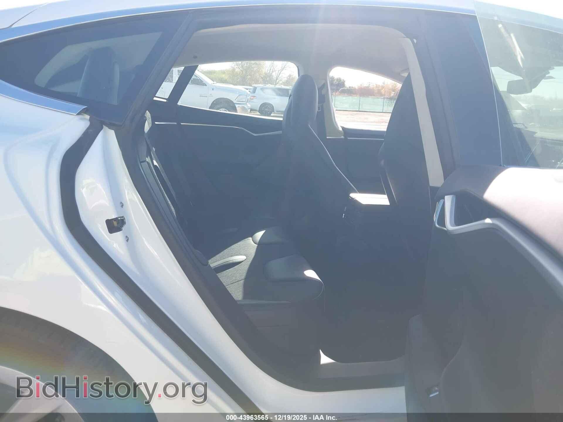 2016 TESLA MODEL S - VIN: 5YJSA1E24GF150856 - Photo 8