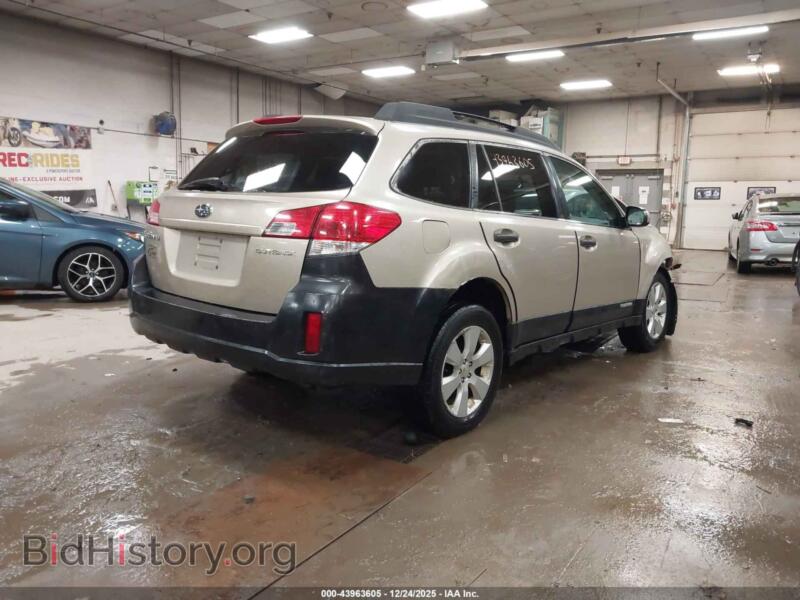 2010 Subaru OUTBACK (VIN 4S4BRBCC2A3370460) — photo 4 of 18