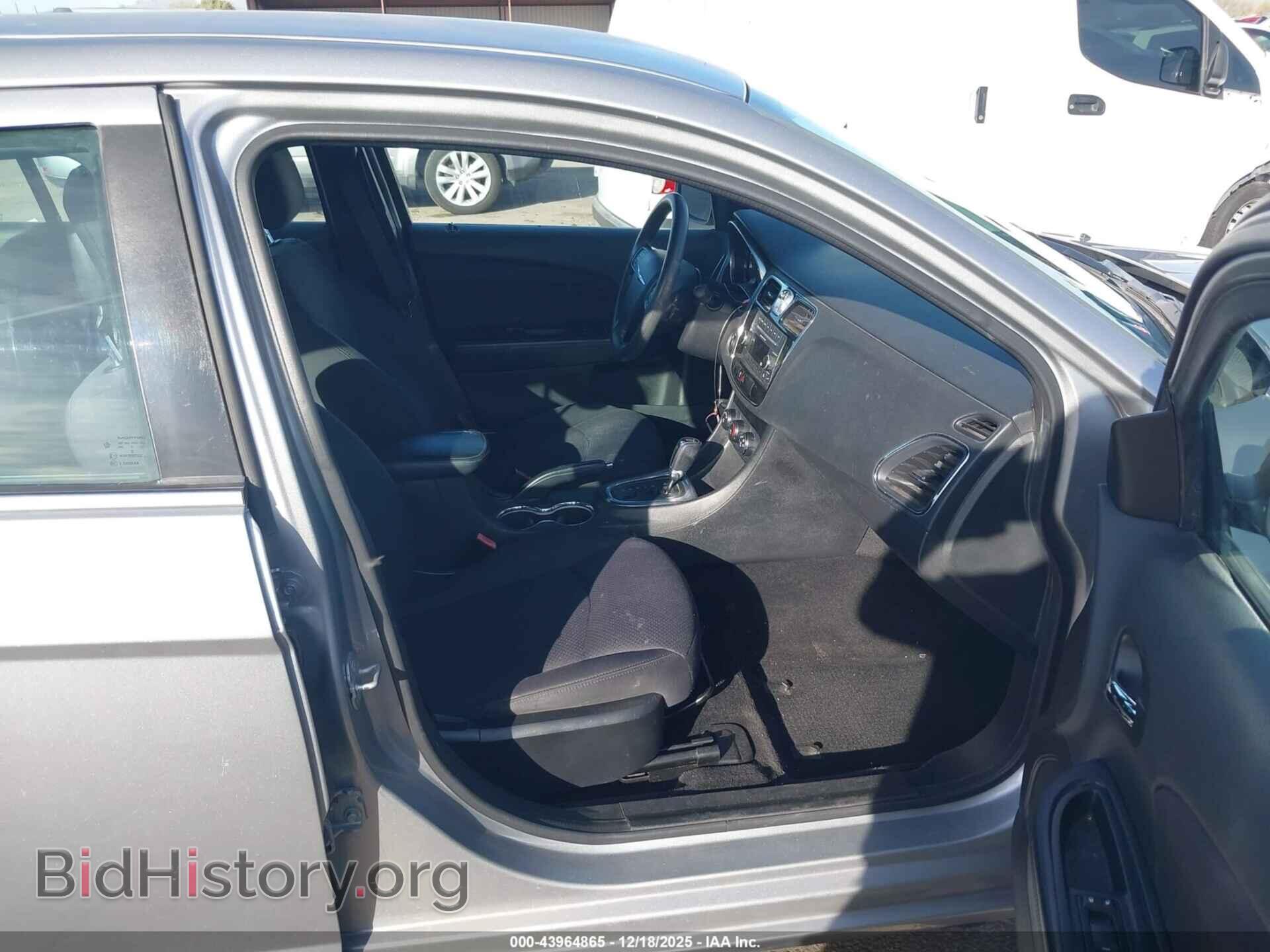 2014 CHRYSLER 200 - VIN: 1C3CCBAB3EN206606 - Photo 5