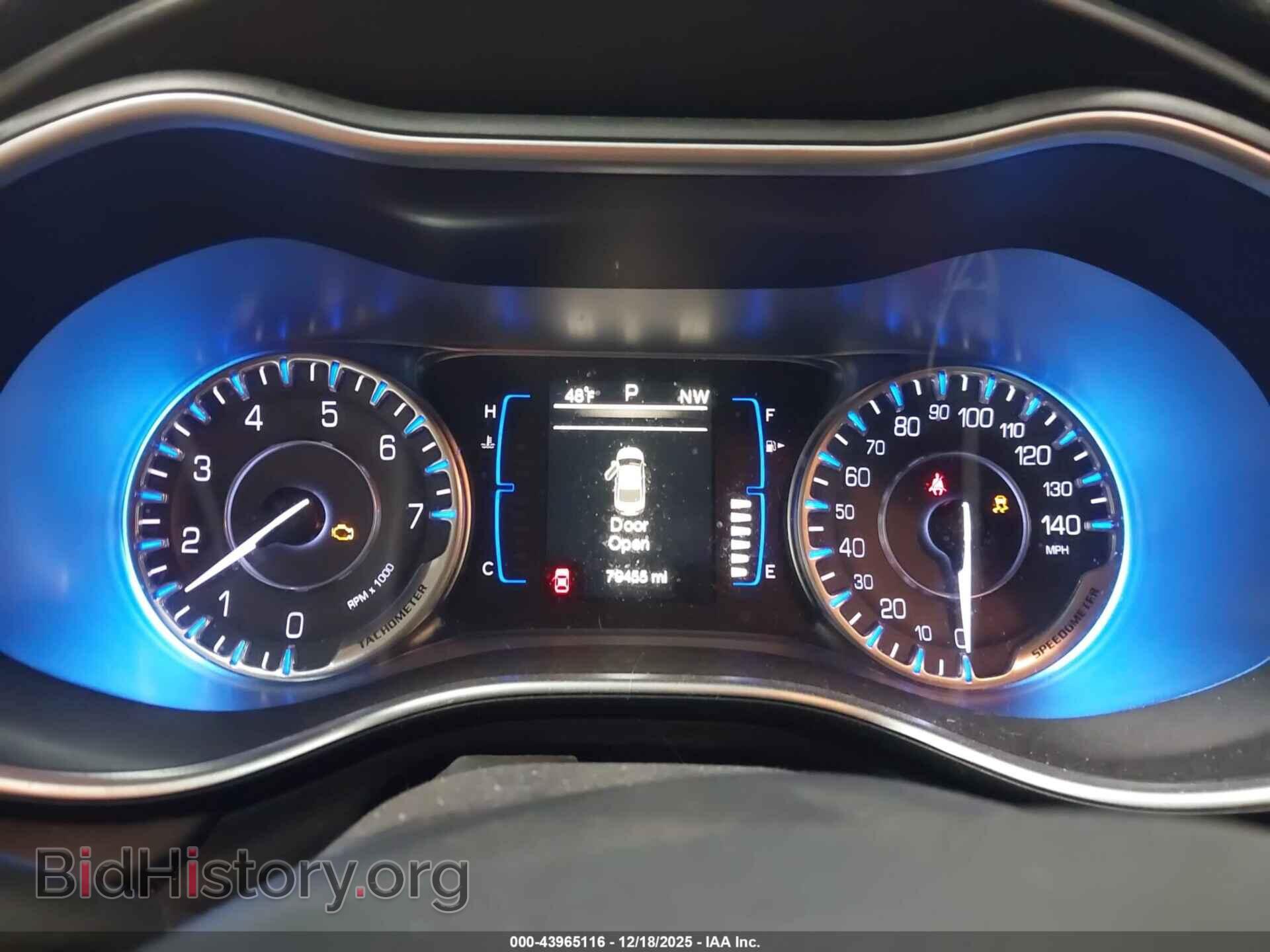 2015 CHRYSLER 200 - VIN: 1C3CCCAB1FN558509 - Фото 7