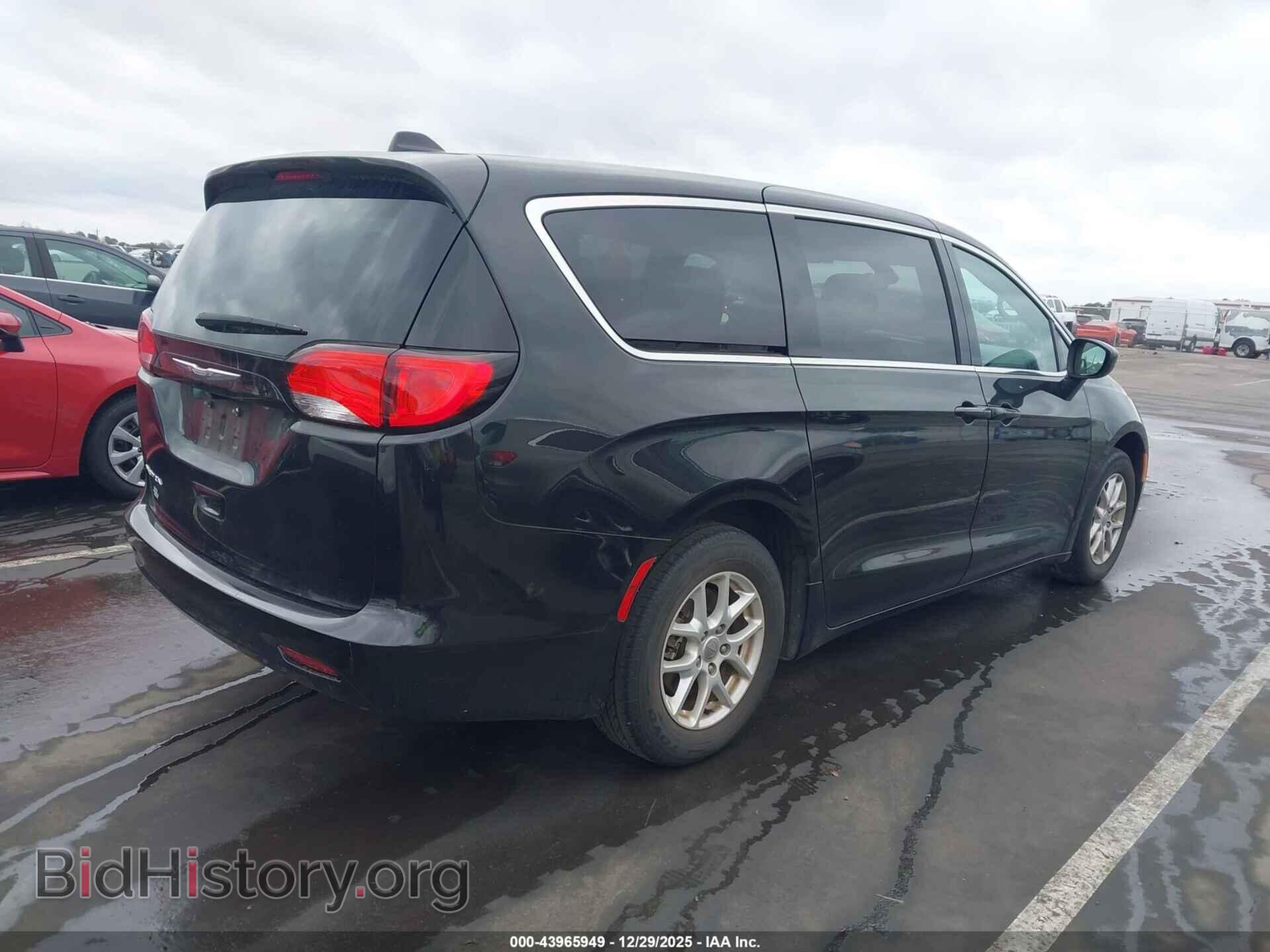 2017 CHRYSLER PACIFICA - VIN: 2C4RC1DG3HR634285 - Photo 4