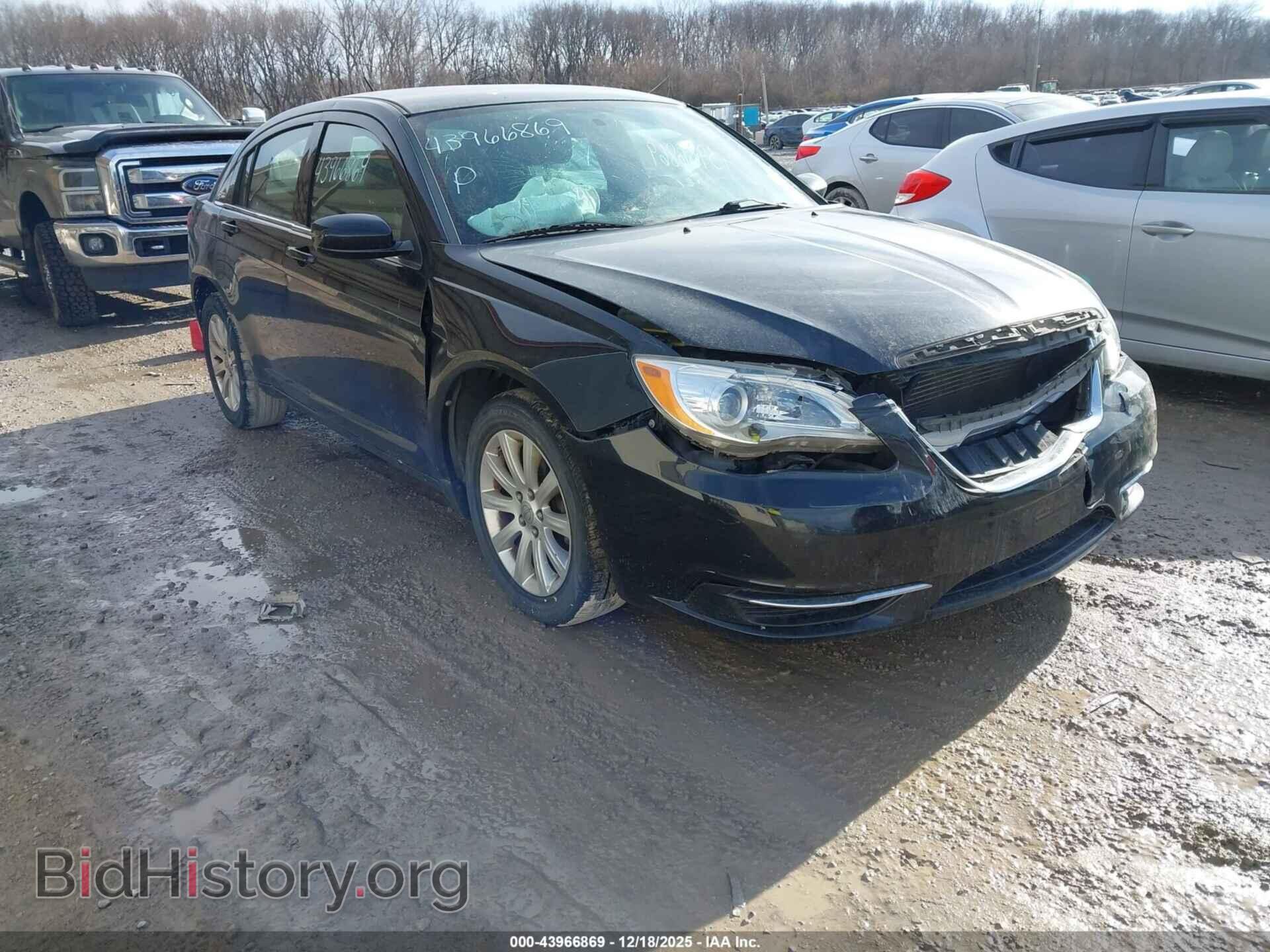 Фотография 1C3CCBBB0DN727991 - CHRYSLER 200 2013