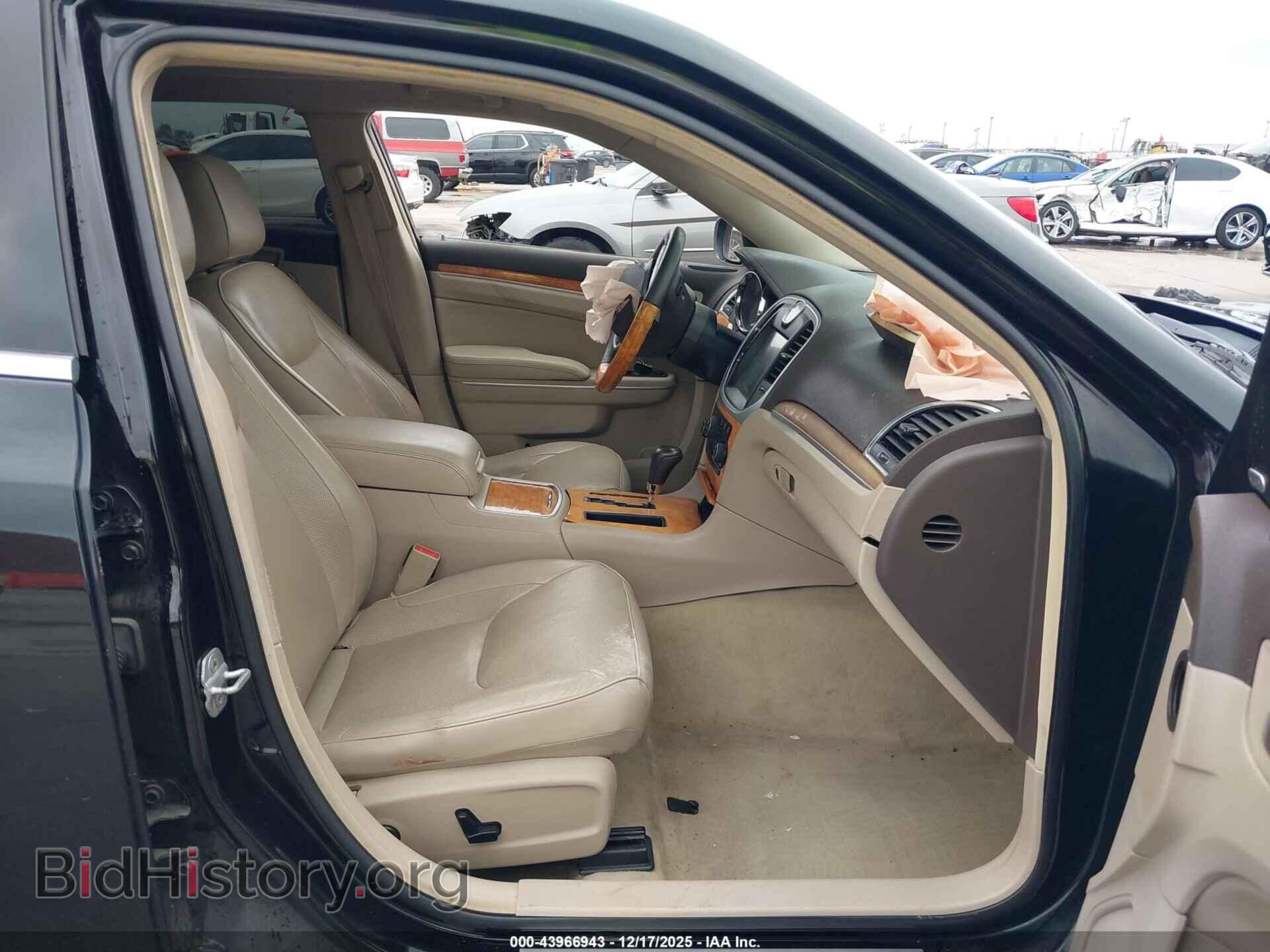 2013 CHRYSLER 300C - VIN: 2C3CCAET2DH600893 - Фото 5