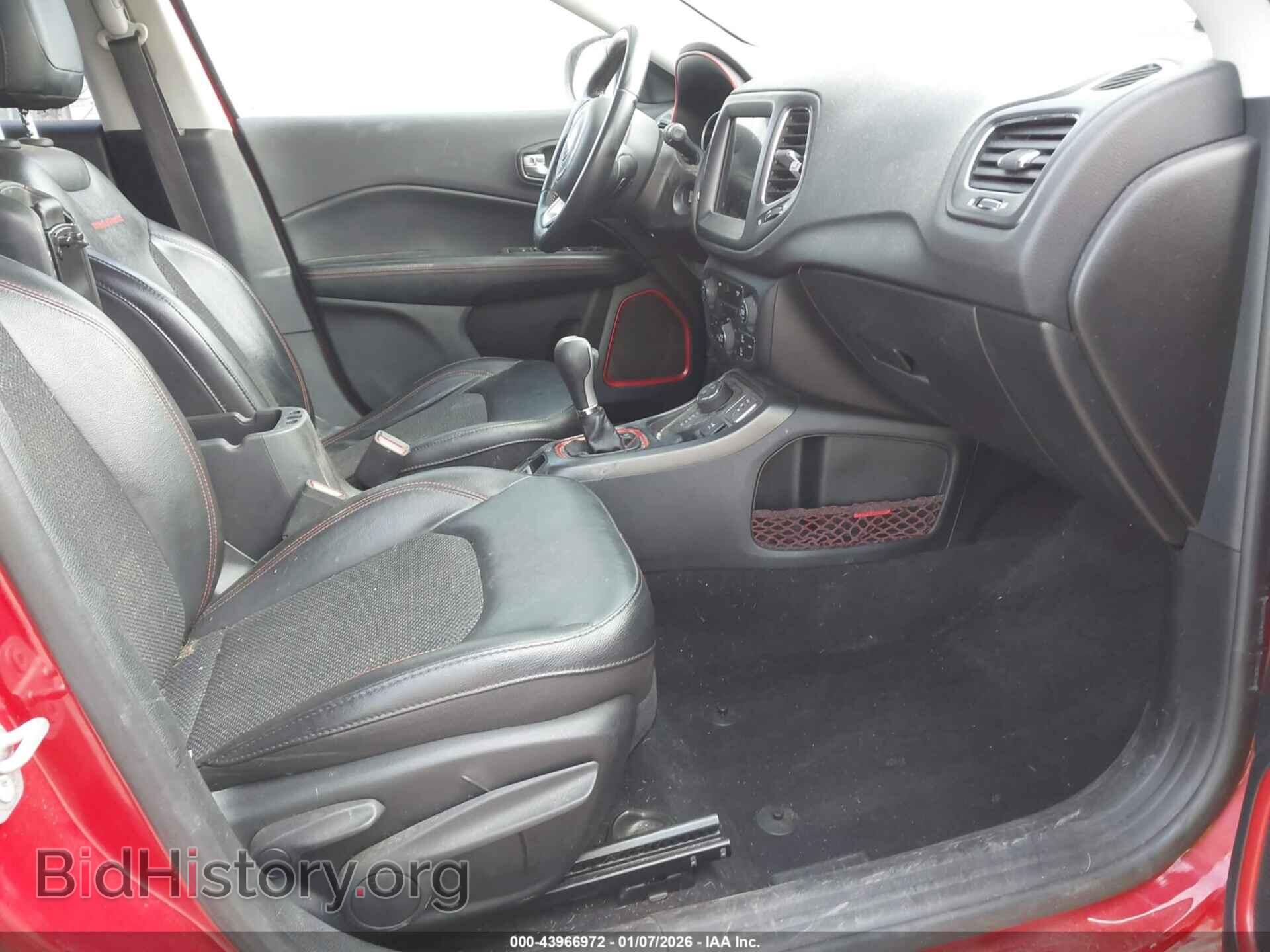 2019 JEEP COMPASS - VIN: 3C4NJDDB1KT712934 - Фото 5