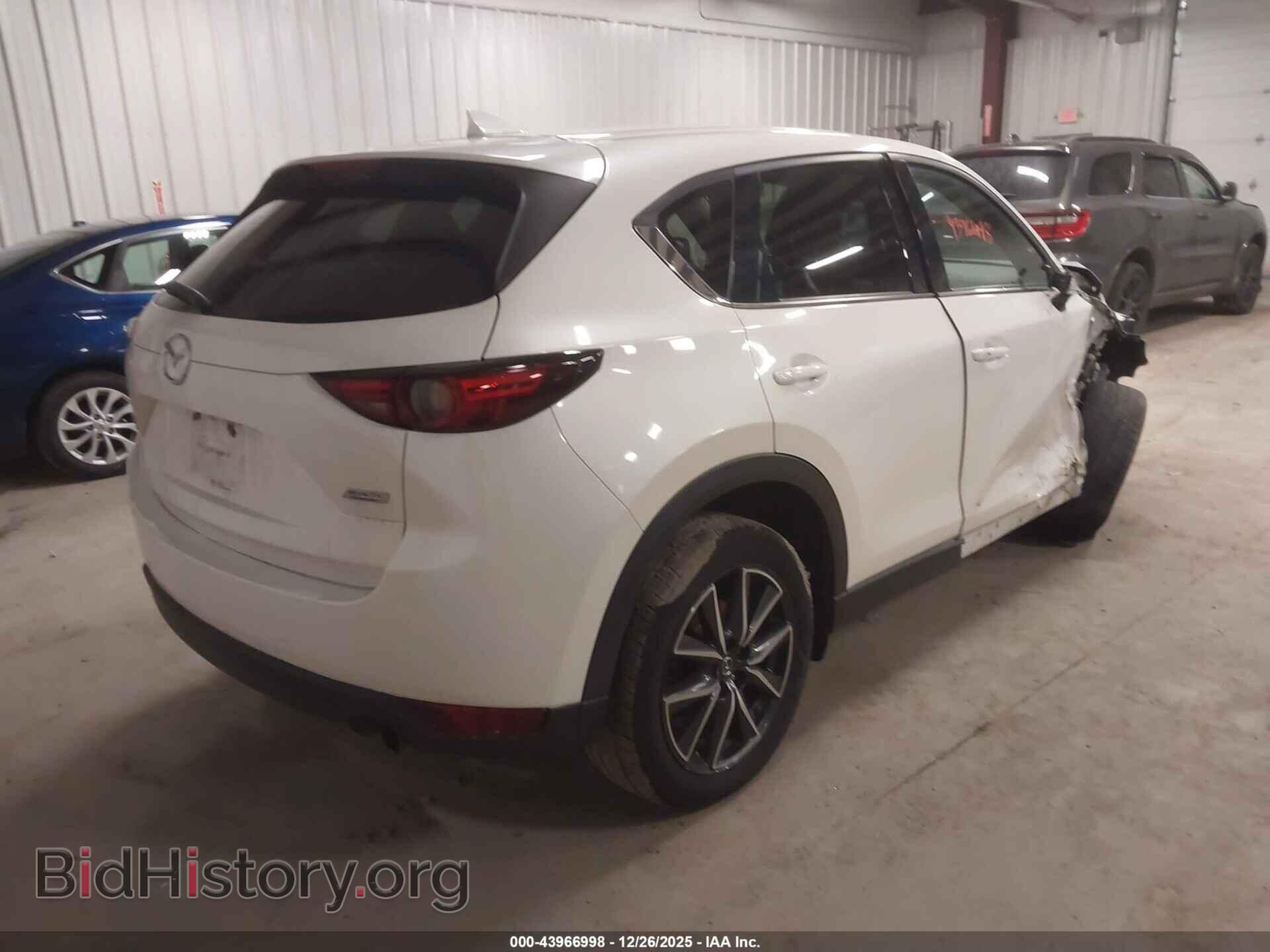 2017 MAZDA CX-5 - VIN: JM3KFBDL2H0135426 - Фото 4