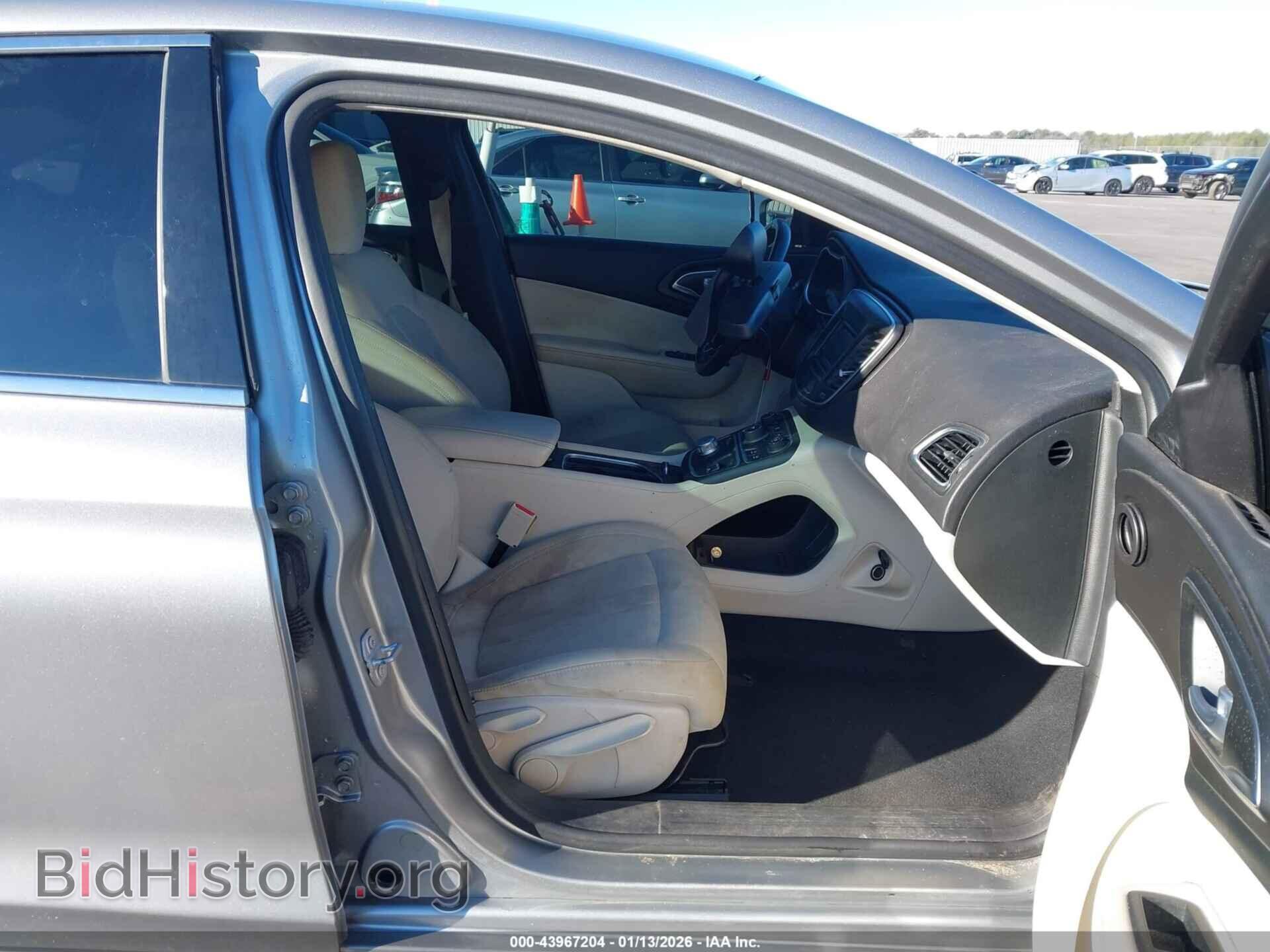 2016 CHRYSLER 200 - VIN: 1C3CCCAG9GN186527 - Фото 5