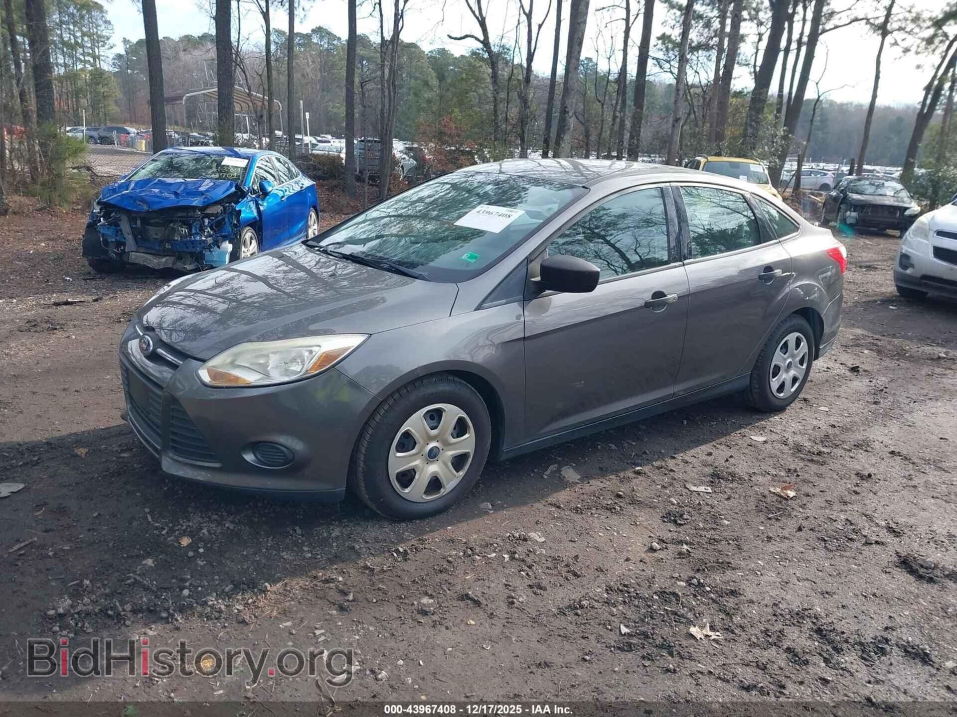 2013 FORD FOCUS - VIN: 1FADP3E25DL331742 - Фото 2