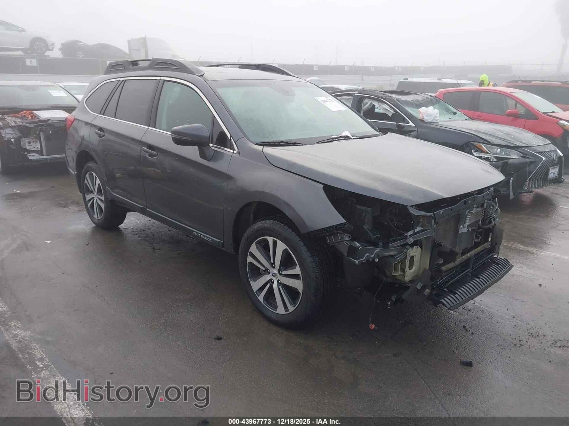 Photo 4S4BSANC0J3361672 - SUBARU OUTBACK 2018