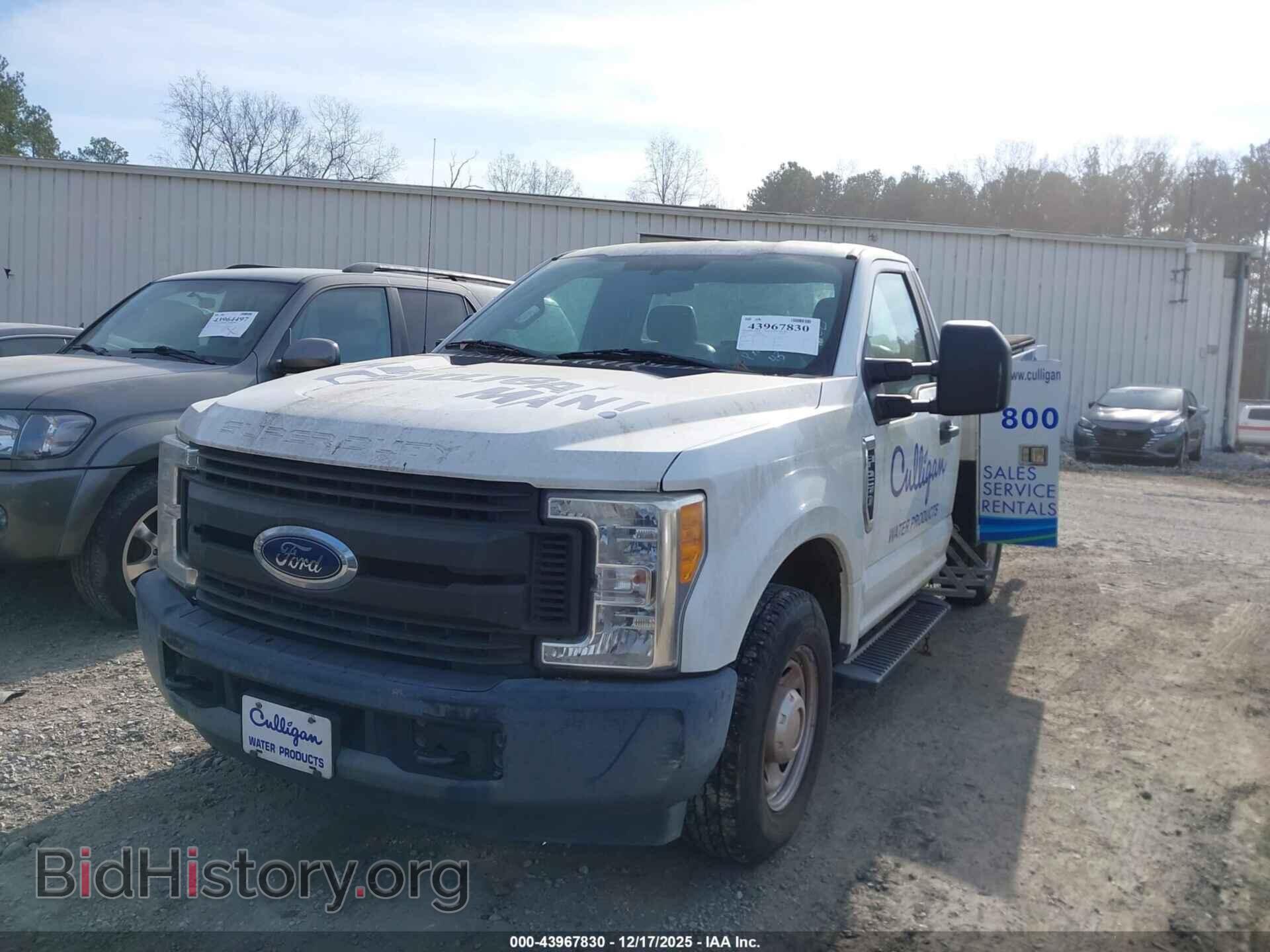 2017 FORD F-250 - VIN: 1FTBF2A67HEE65248 - Фото 2
