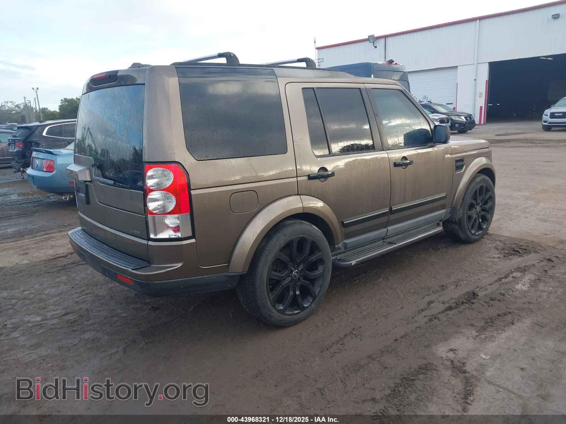 2011 LAND ROVER LR4 - VIN: SALAK2D44BA558236 - Фото 4