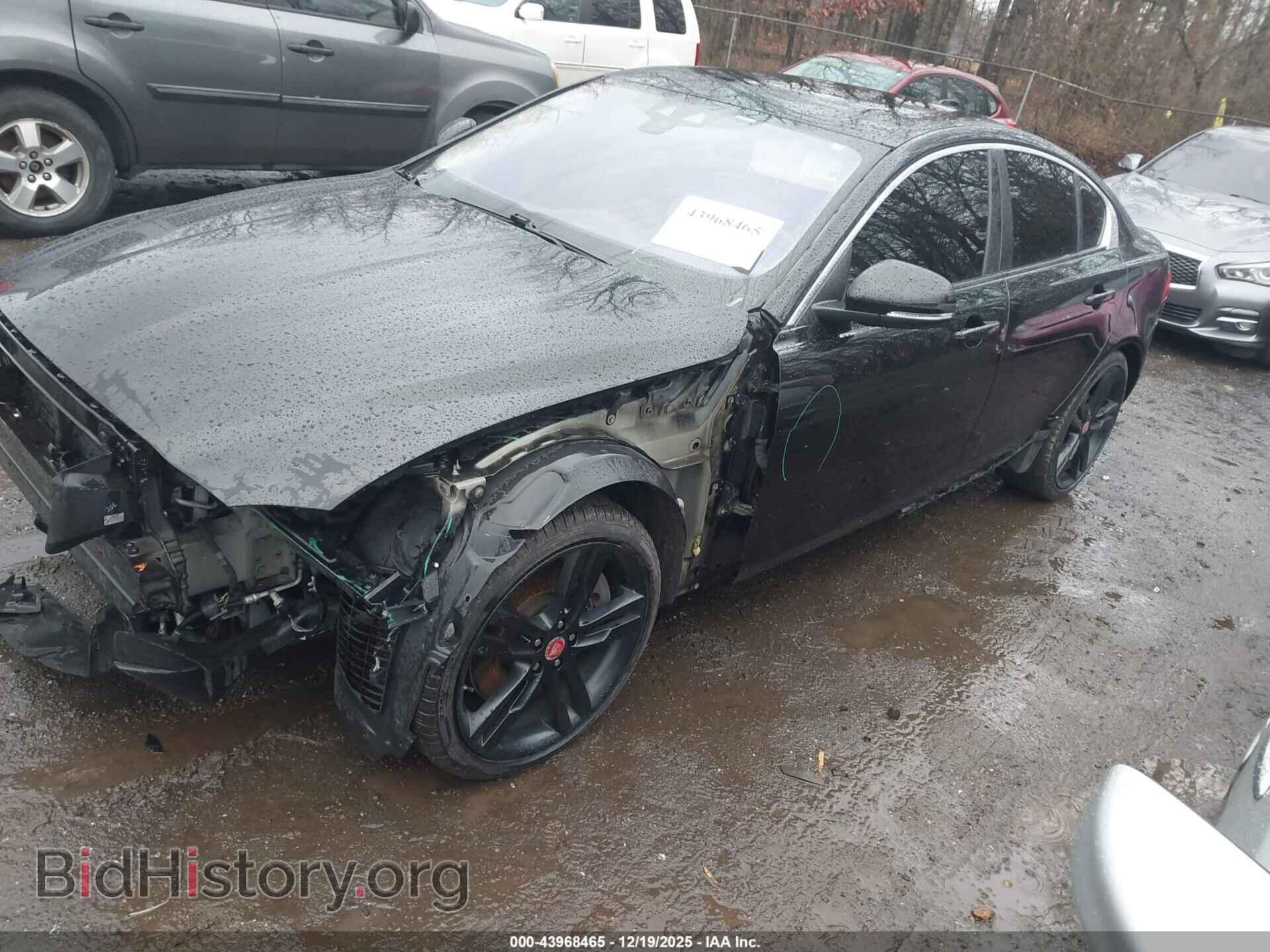 2017 JAGUAR XE - VIN: SAJAJ4BV3HA963211 - Фото 2