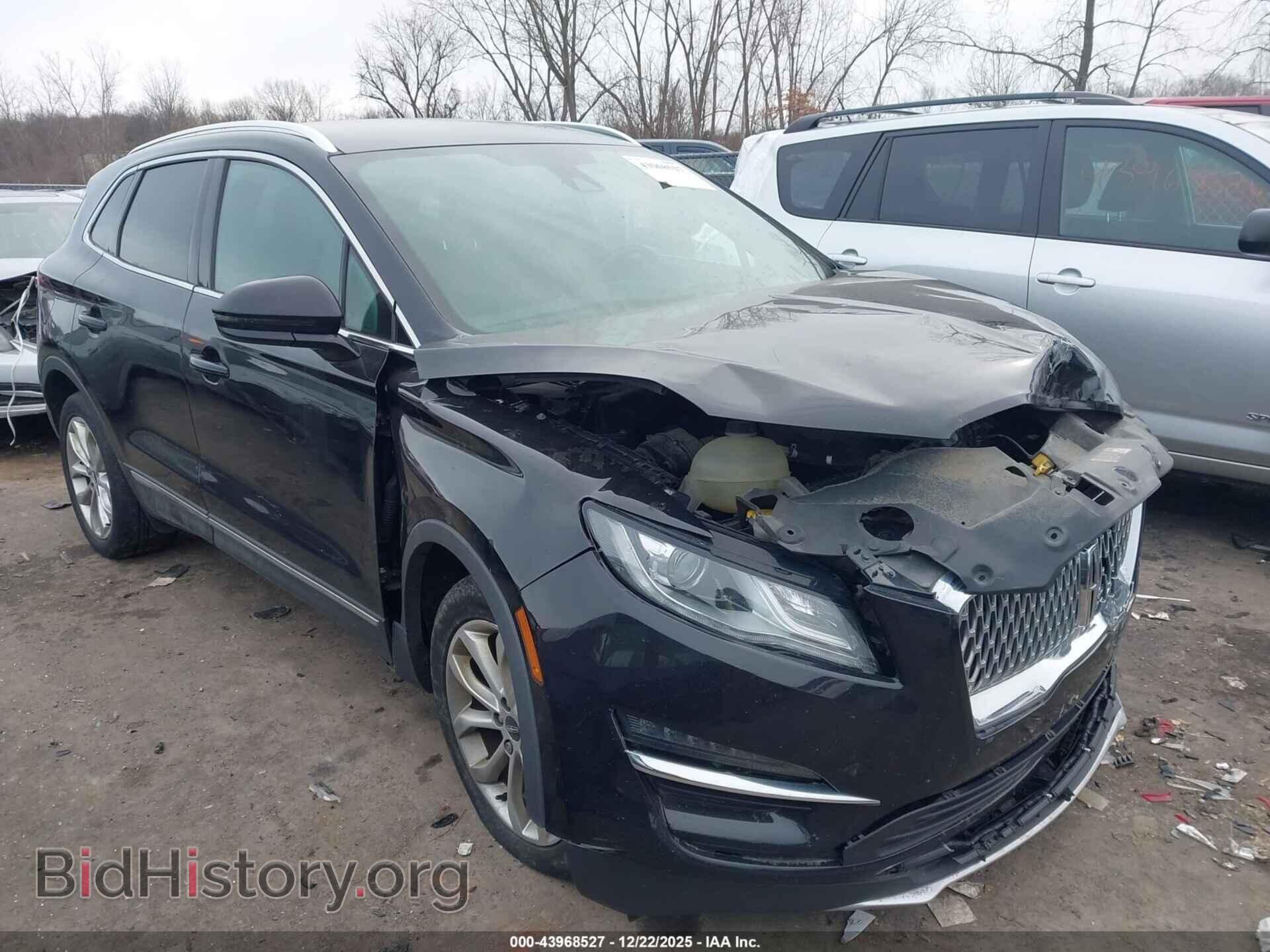 Фотография 5LMCJ2D96KUL37596 - LINCOLN MKC 2019