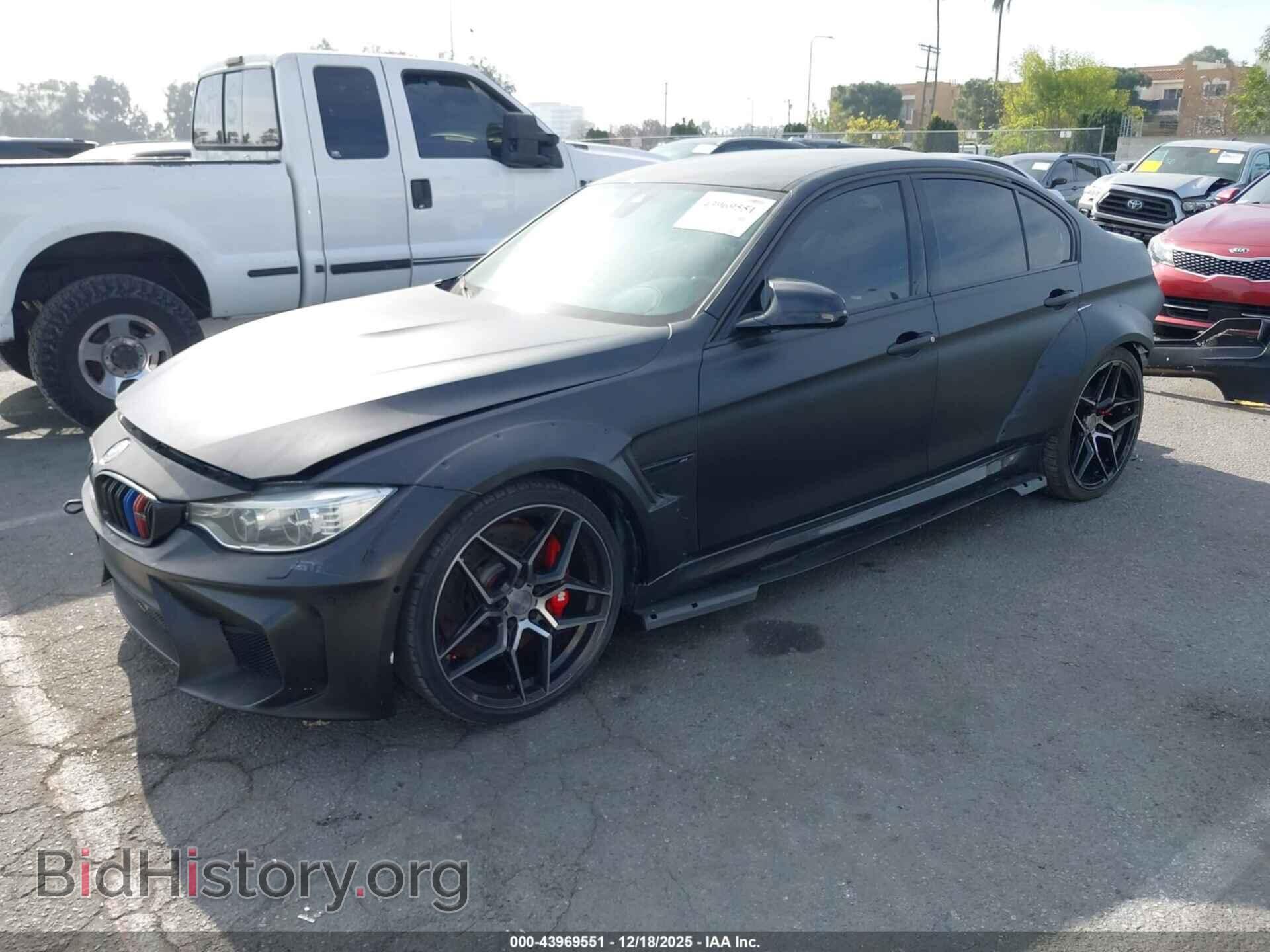 2017 BMW M3 - VIN: WBS8M9C50H5G42148 - Фото 2