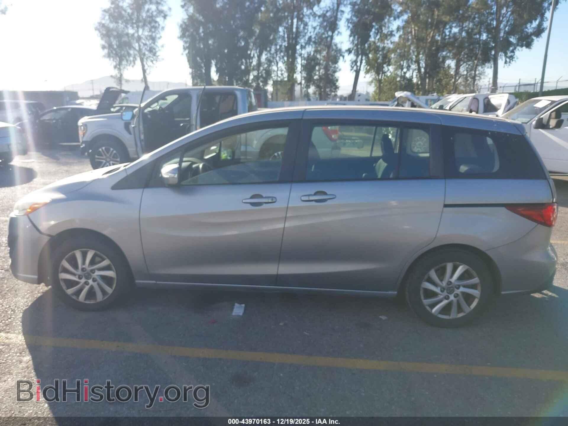 2014 MAZDA MAZDA5 - VIN: JM1CW2BL8E0177577 - Фото 14