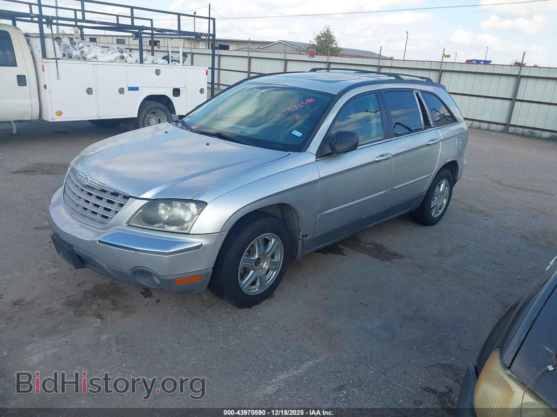 2006 CHRYSLER PACIFICA - VIN: 2A8GF68476R677335 - Photo 2