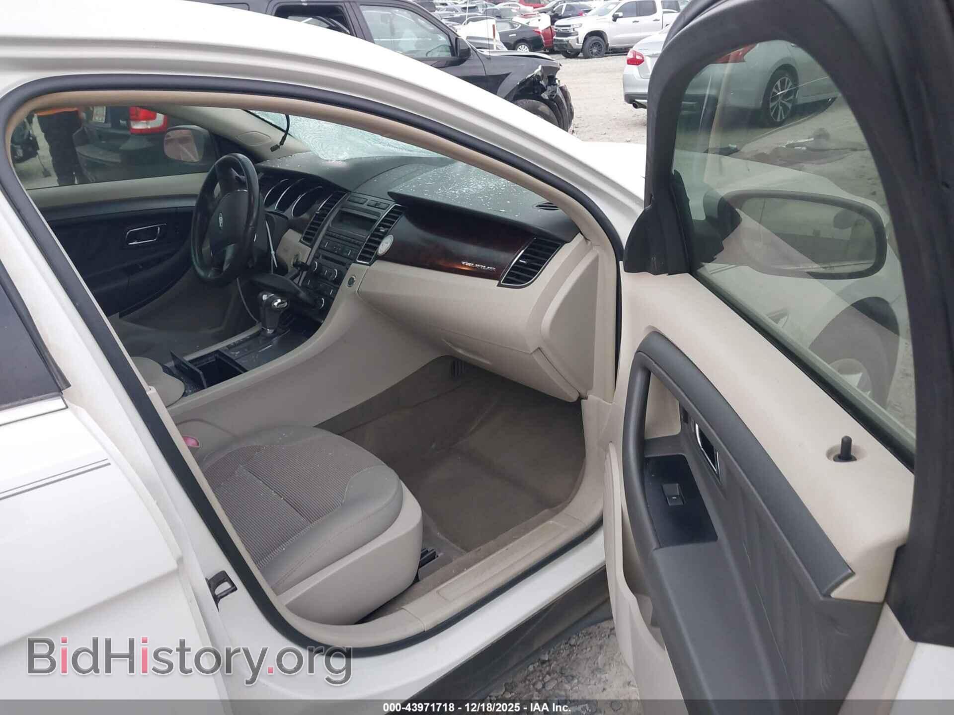 2011 FORD TAURUS - VIN: 1FAHP2EW9BG152415 - Фото 5