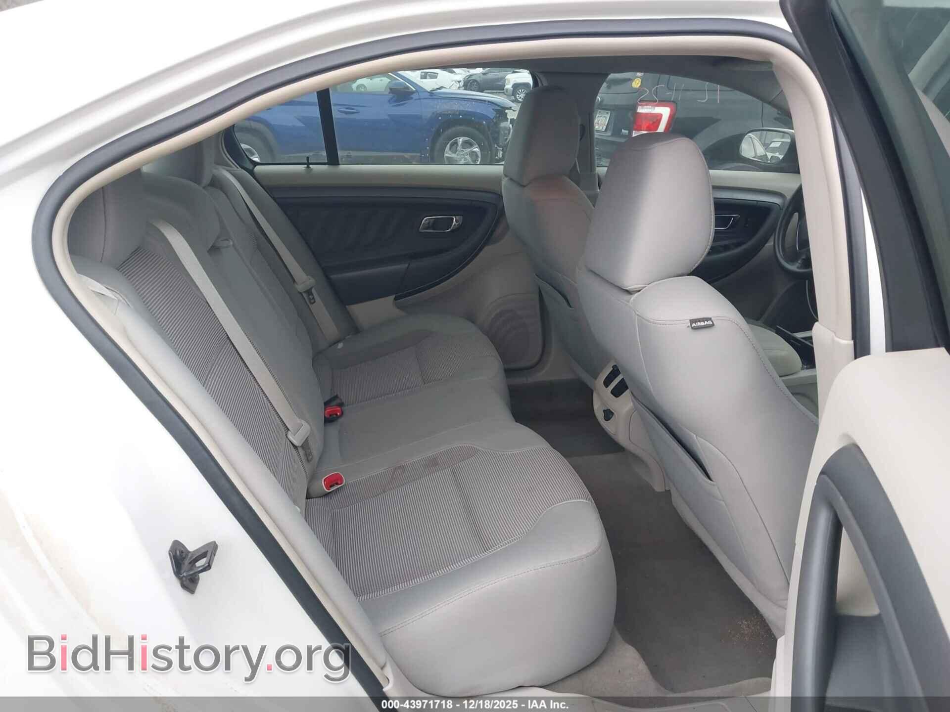 2011 FORD TAURUS - VIN: 1FAHP2EW9BG152415 - Фото 8