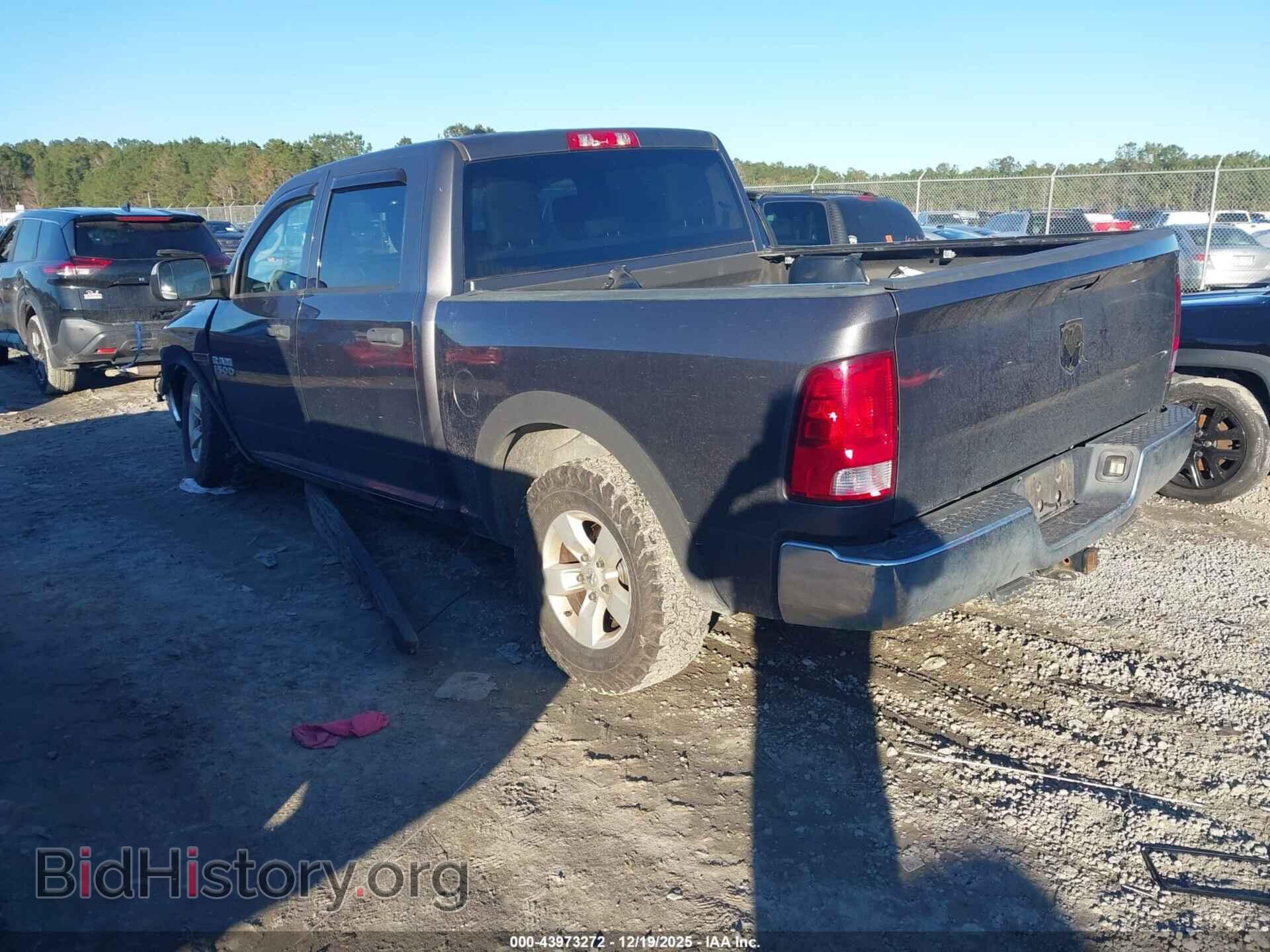 2017 RAM 1500 - VIN: 1C6RR6KM2HS741712 - Фото 3