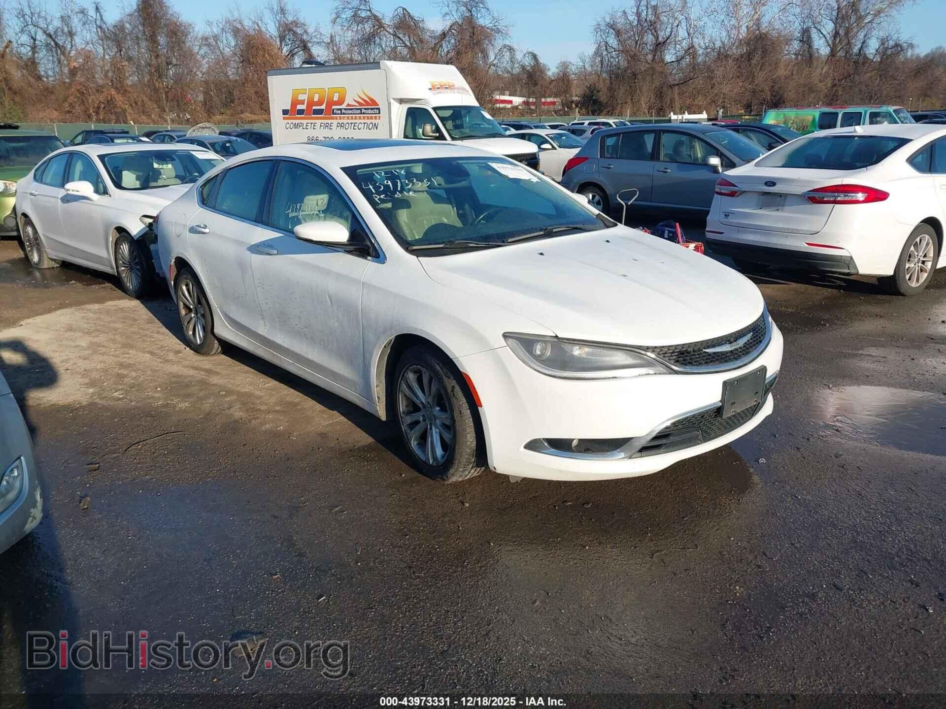 Photo 1C3CCCCB0FN533727 - CHRYSLER 200 2015