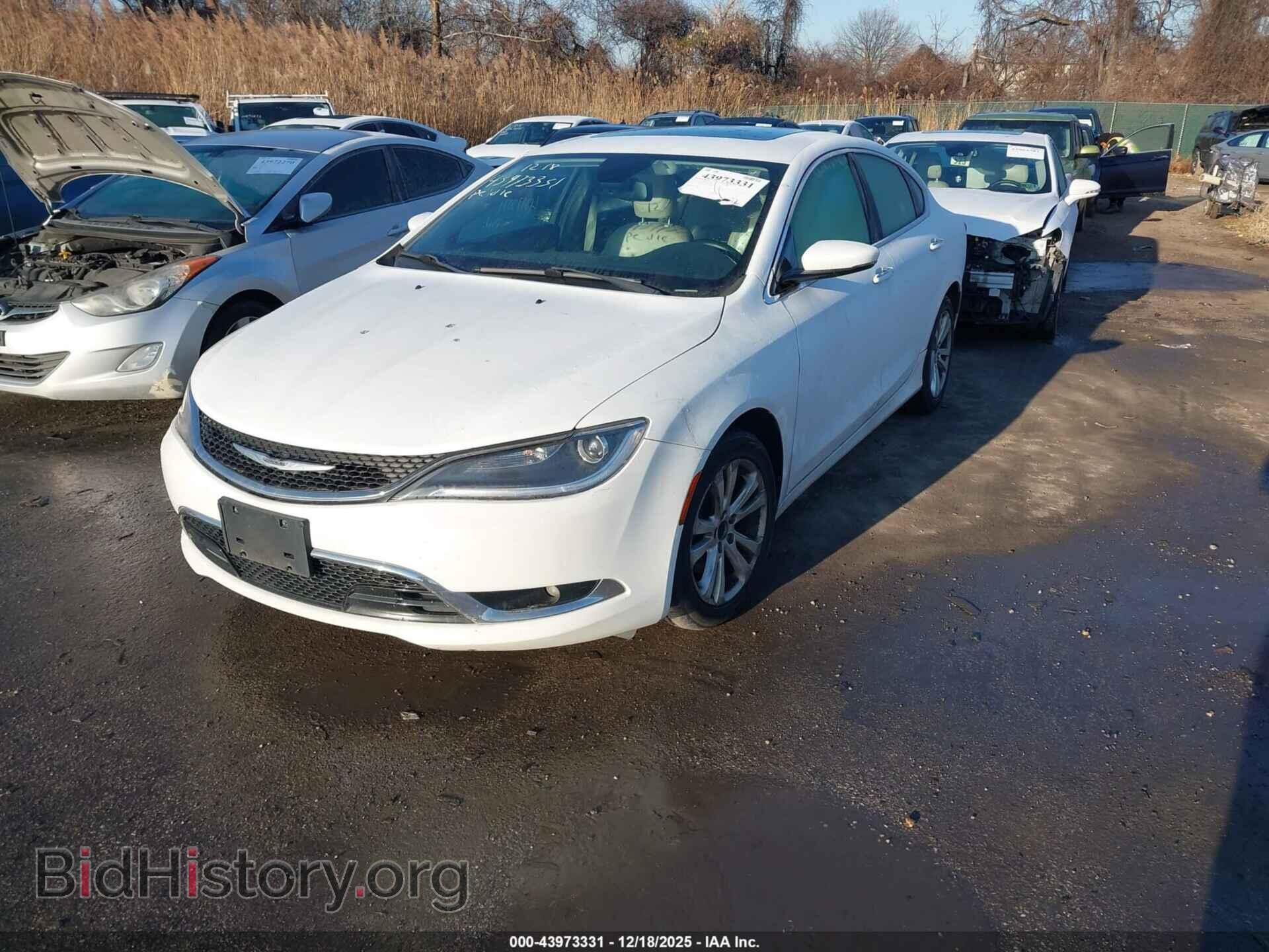 2015 CHRYSLER 200 - VIN: 1C3CCCCB0FN533727 - Photo 2