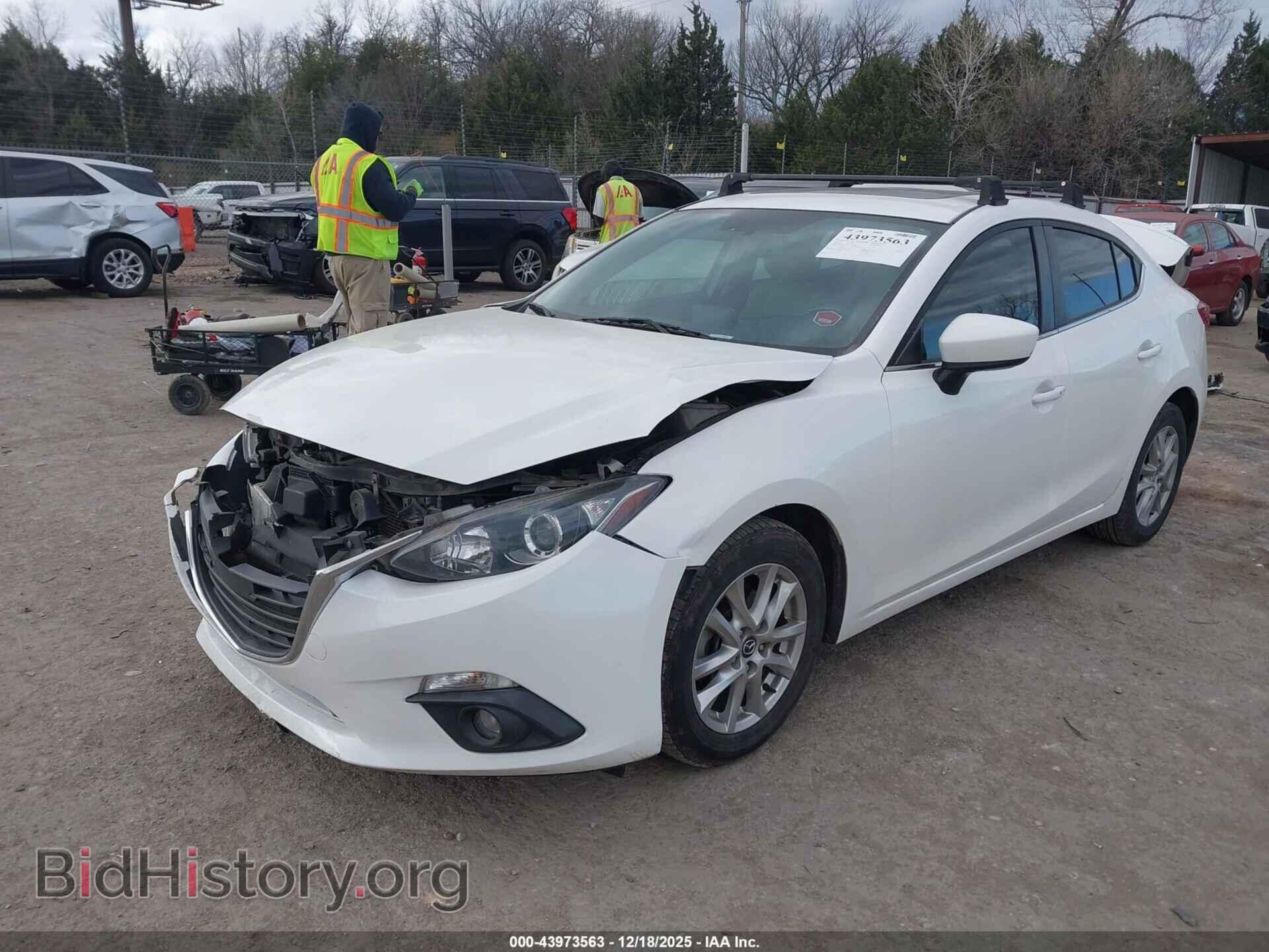 2016 MAZDA MAZDA3 - VIN: 3MZBM1W76GM267770 - Фото 2