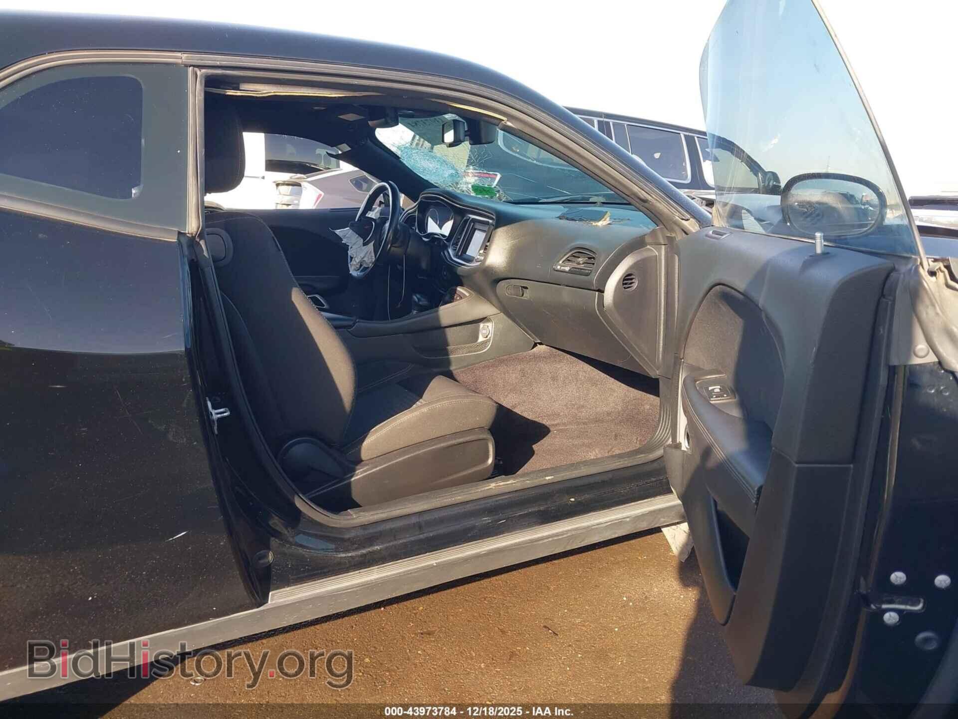 2018 DODGE CHALLENGER - VIN: 2C3CDZAGXJH202590 - Фото 5