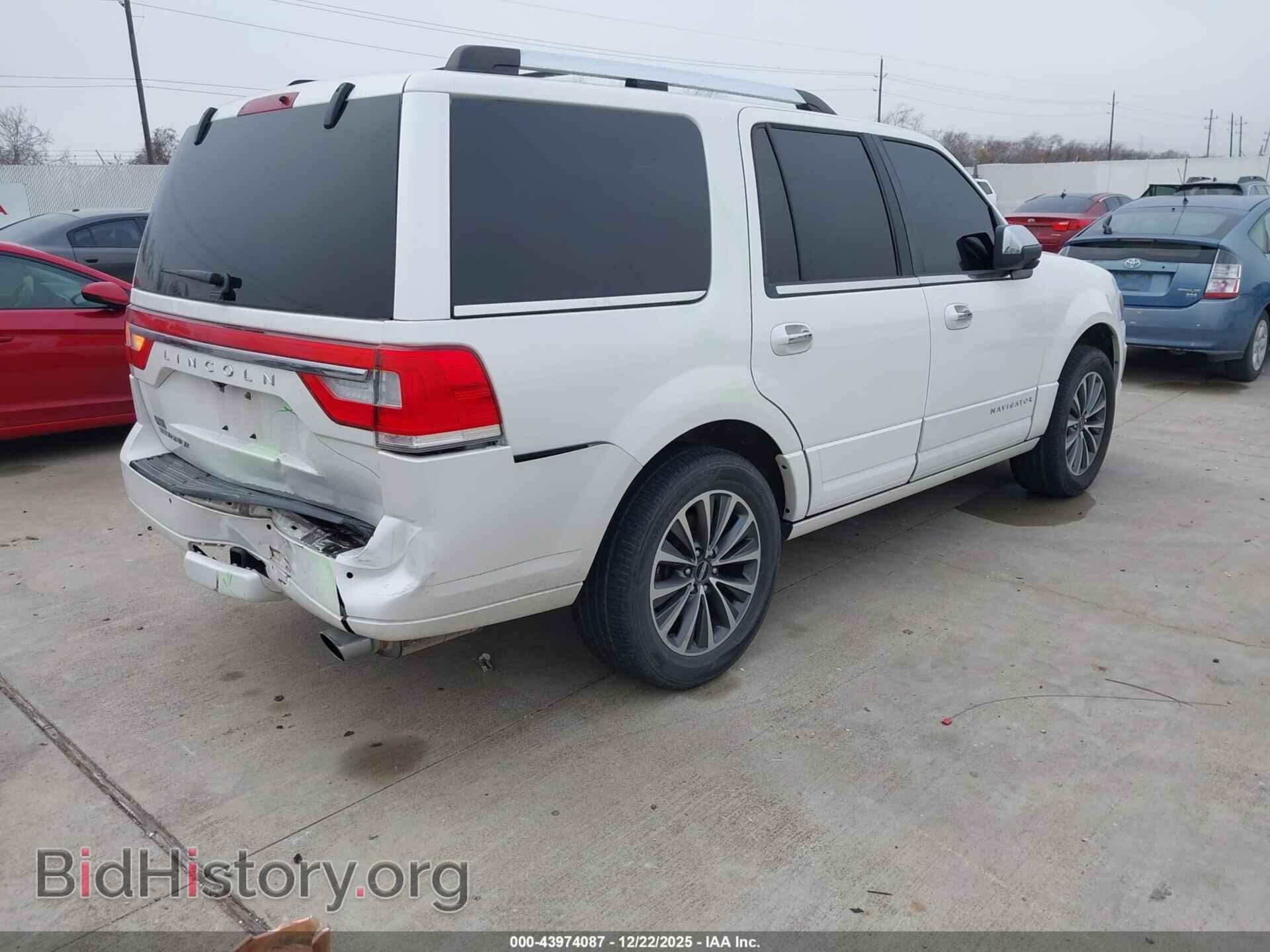 2017 LINCOLN NAVIGATOR - VIN: 5LMJJ2HT1HEL13657 - Photo 4