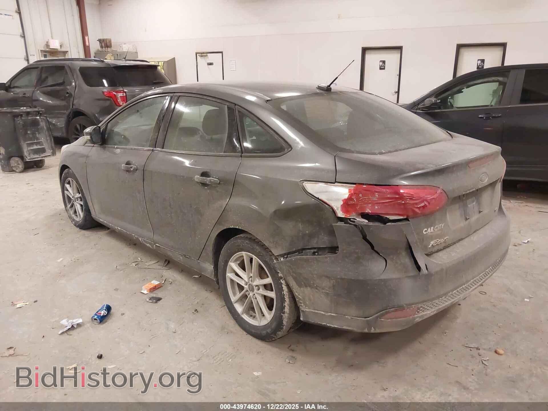 2017 FORD FOCUS - VIN: 1FADP3F27HL296772 - Фото 3
