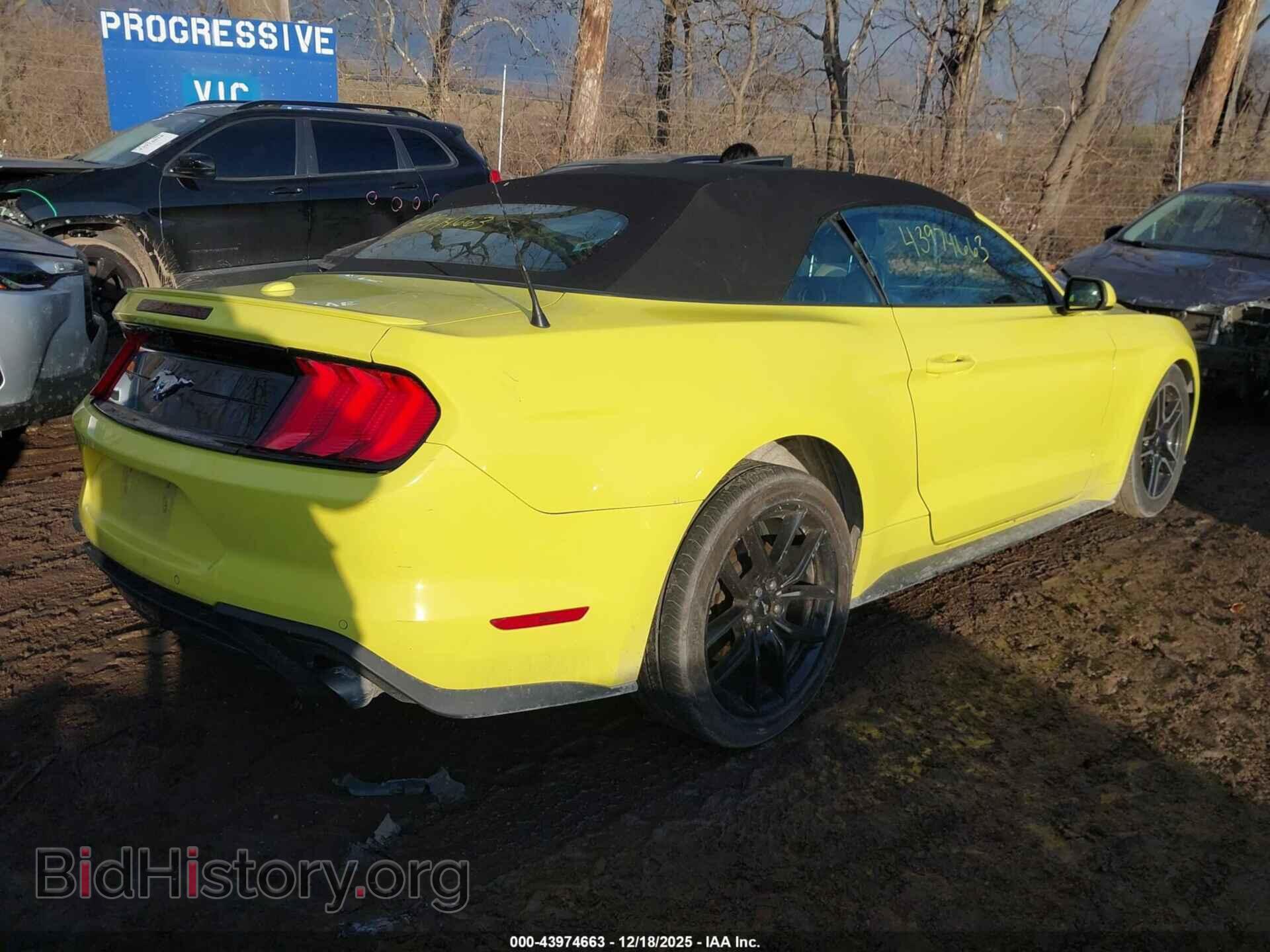 2021 FORD MUSTANG - VIN: 1FATP8UH7M5120139 - Фото 4