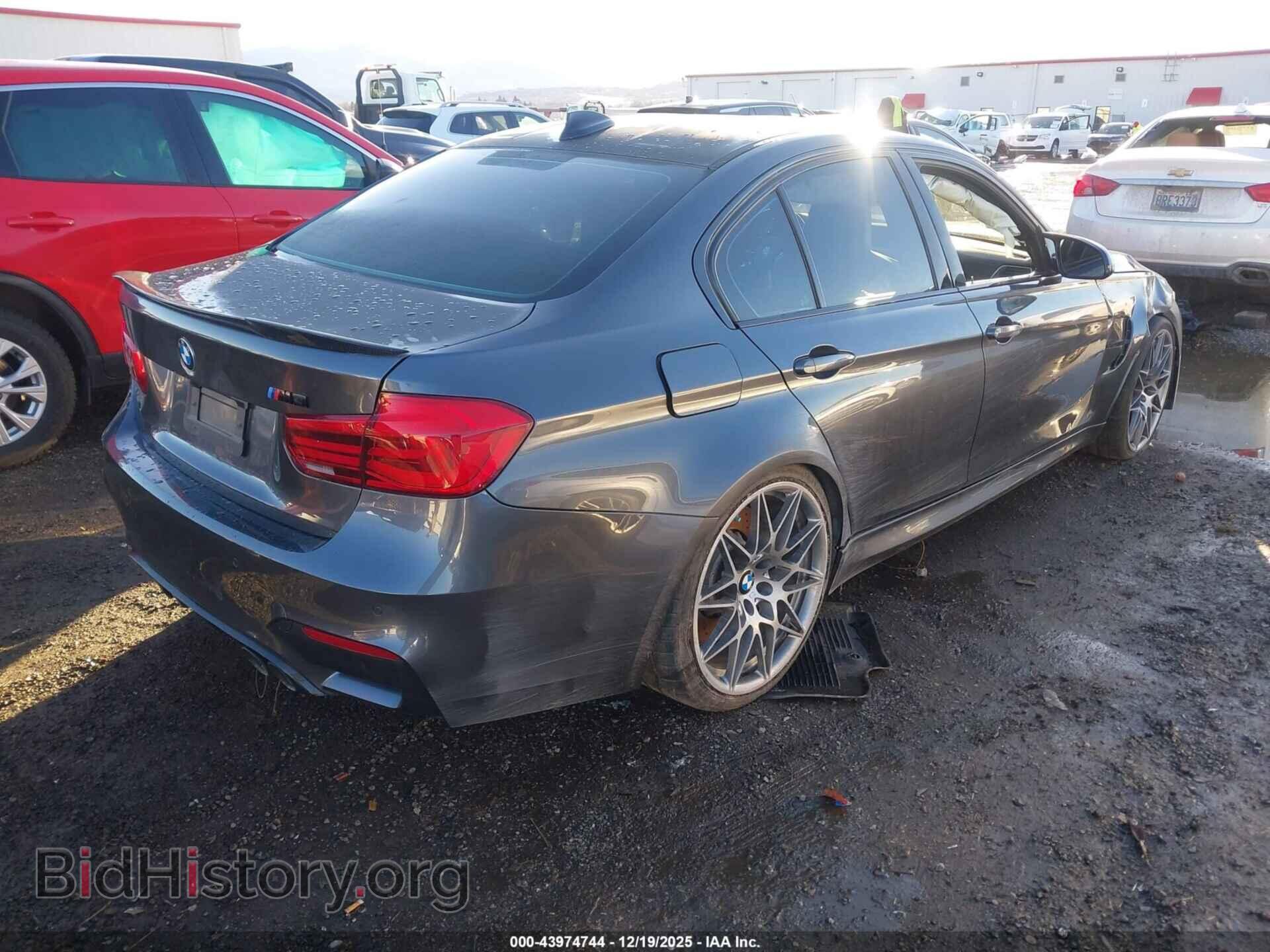 2017 BMW M3 - VIN: WBS8M9C51H5G84635 - Фото 4