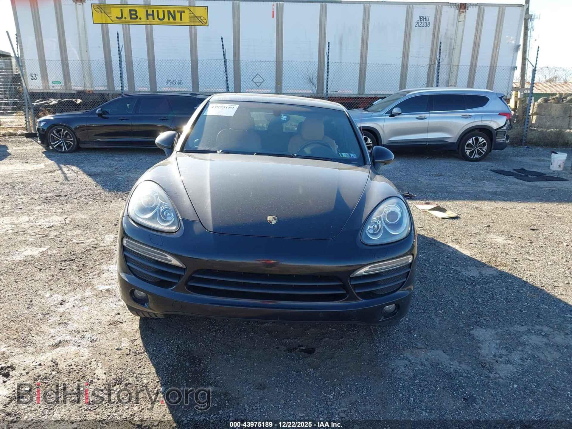 2011 PORSCHE CAYENNE - VIN: WP1AB2A21BLA52022 - Photo 13