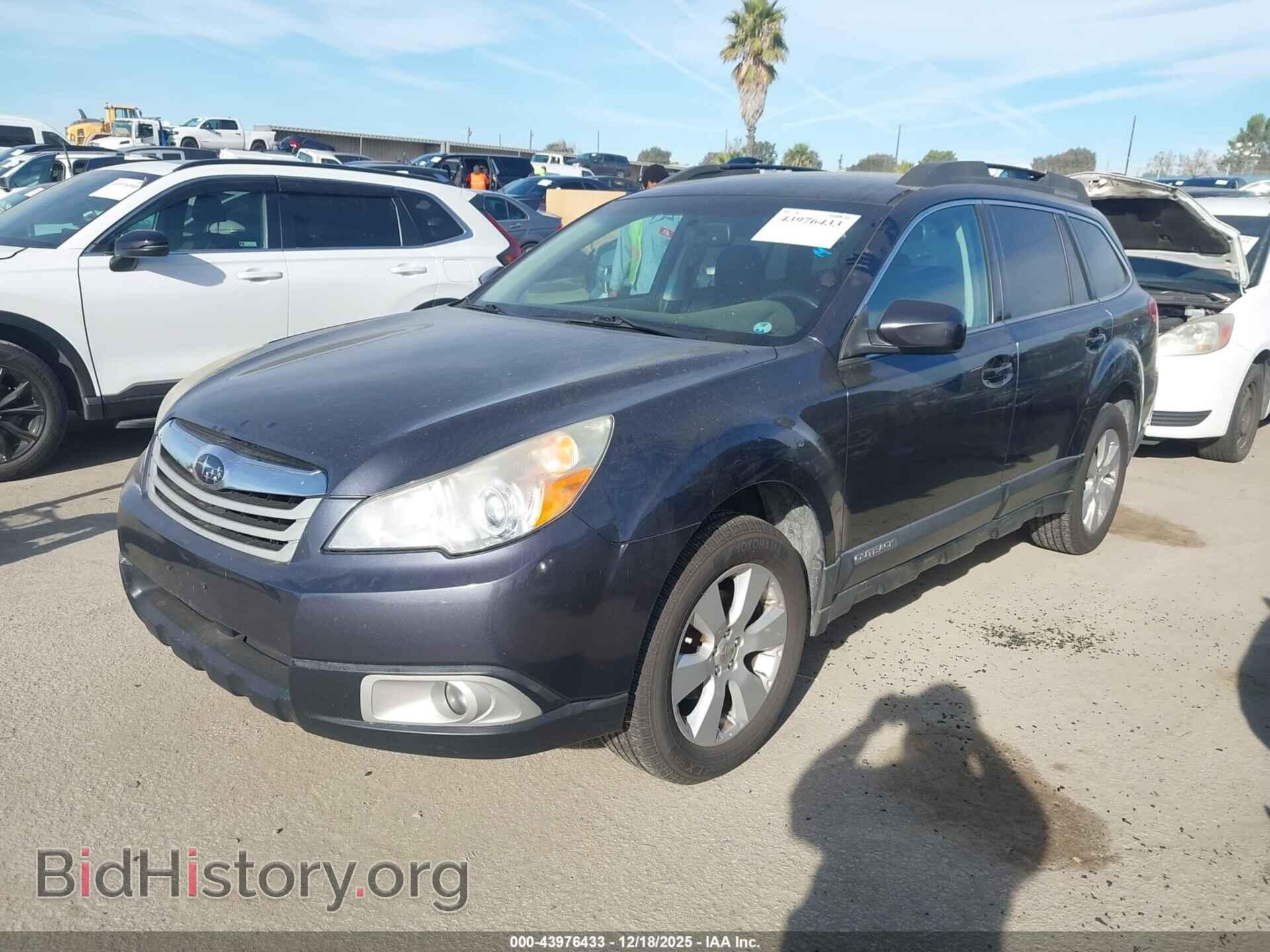 2011 SUBARU OUTBACK - VIN: 4S4BRBBC4B1318200 - Фото 2
