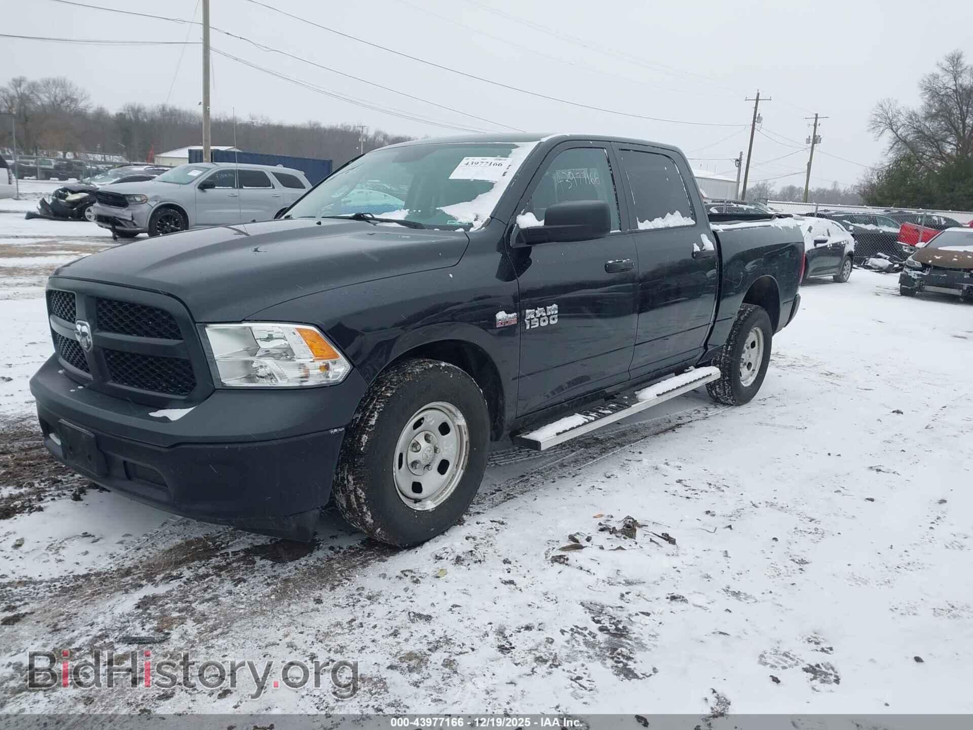 2018 RAM 1500 - VIN: 1C6RR6KT1JS157394 - Фото 2