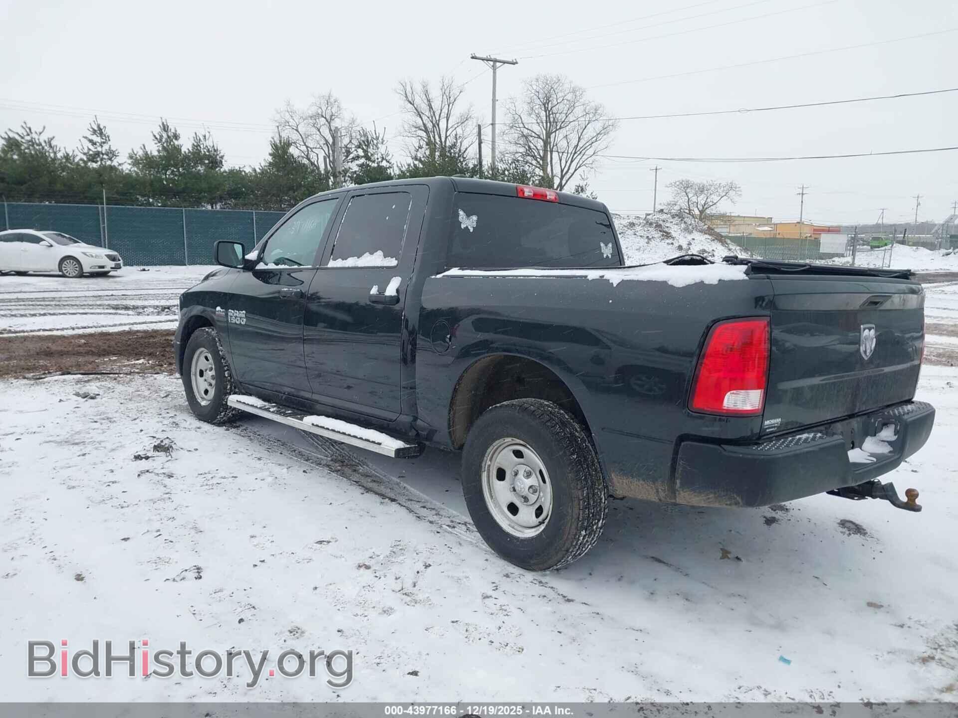 2018 RAM 1500 - VIN: 1C6RR6KT1JS157394 - Фото 3