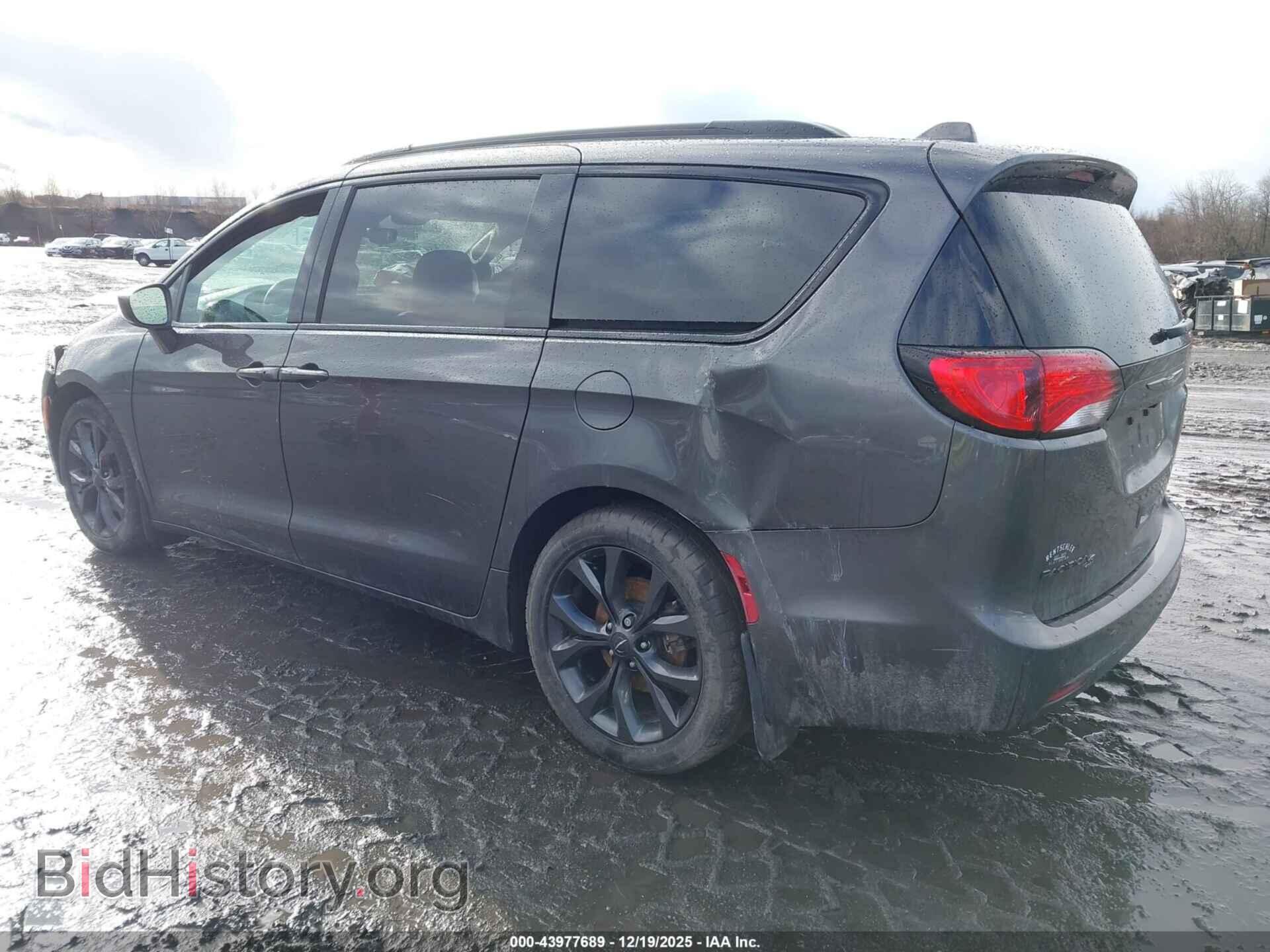 2018 CHRYSLER PACIFICA - VIN: 2C4RC1BG8JR193682 - Фото 3