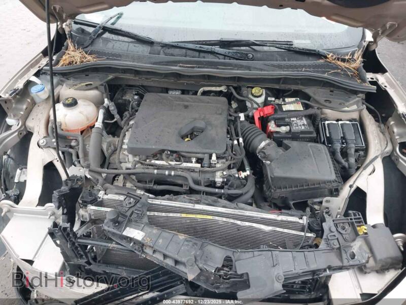 2020 Ford ESCAPE (VIN 1FMCU9G64LUA44480) — photo 10 of 15