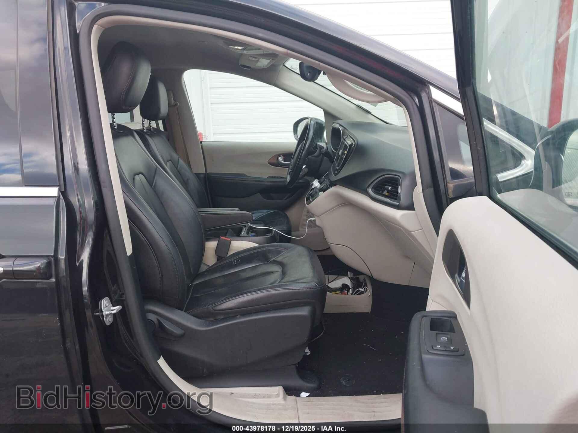 2019 CHRYSLER PACIFICA - VIN: 2C4RC1BG9KR673120 - Фото 5