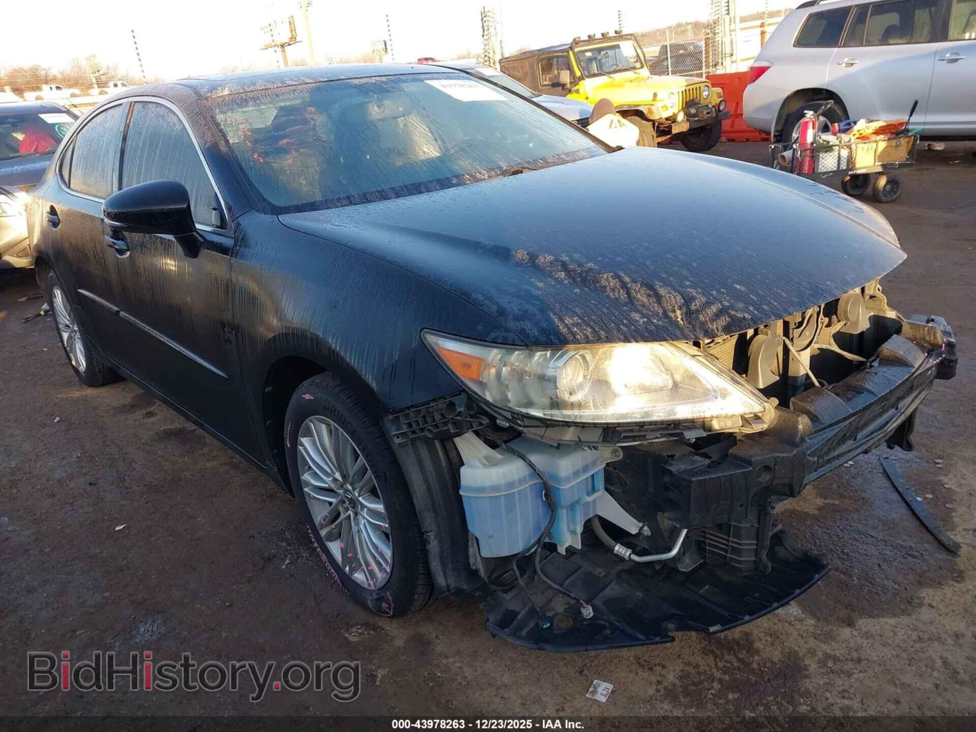 Фотография JTHBK1GGXD2064681 - LEXUS ES 350 2013