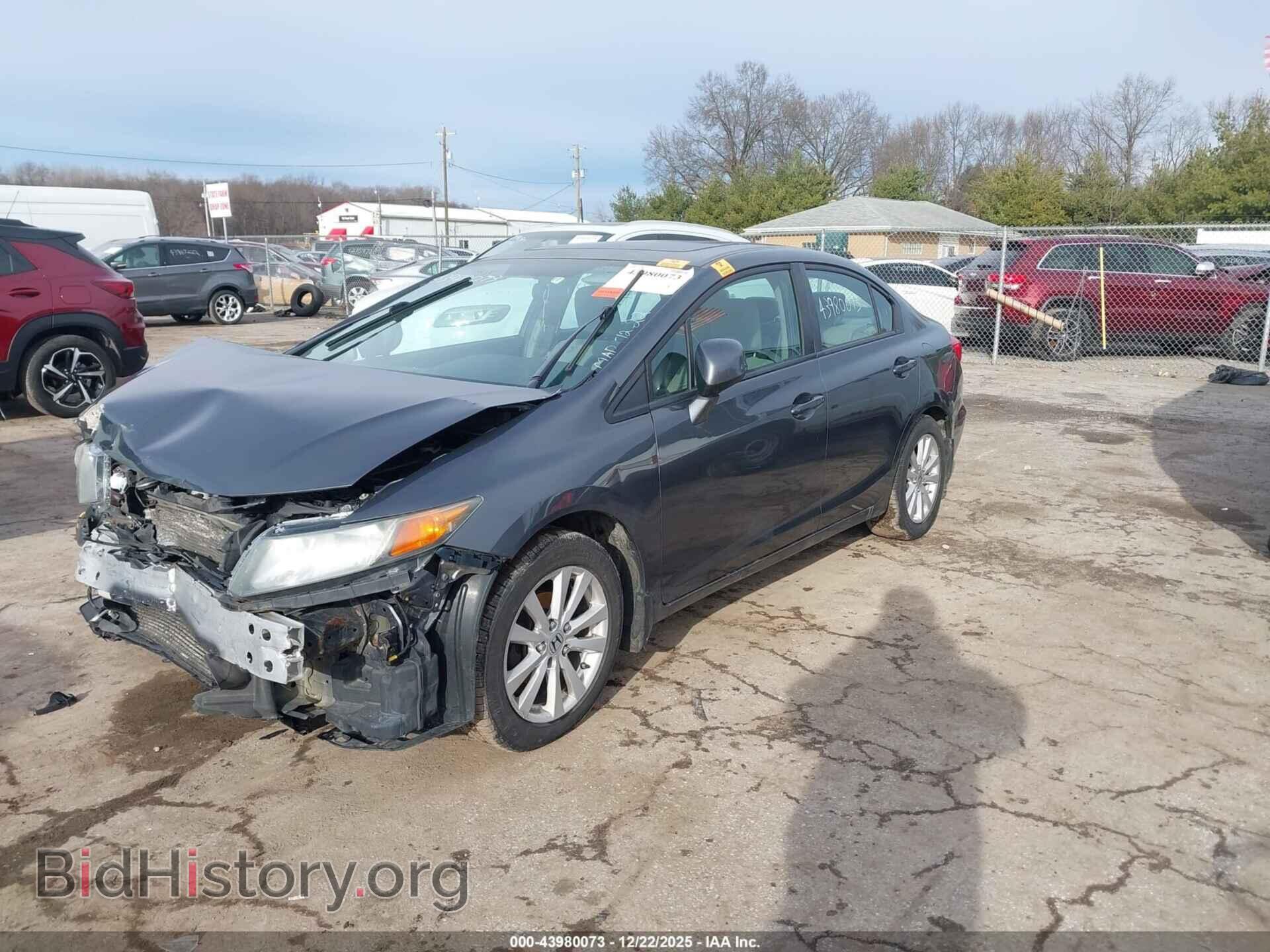 2012 HONDA CIVIC - VIN: 2HGFB2F81CH522716 - Фото 2