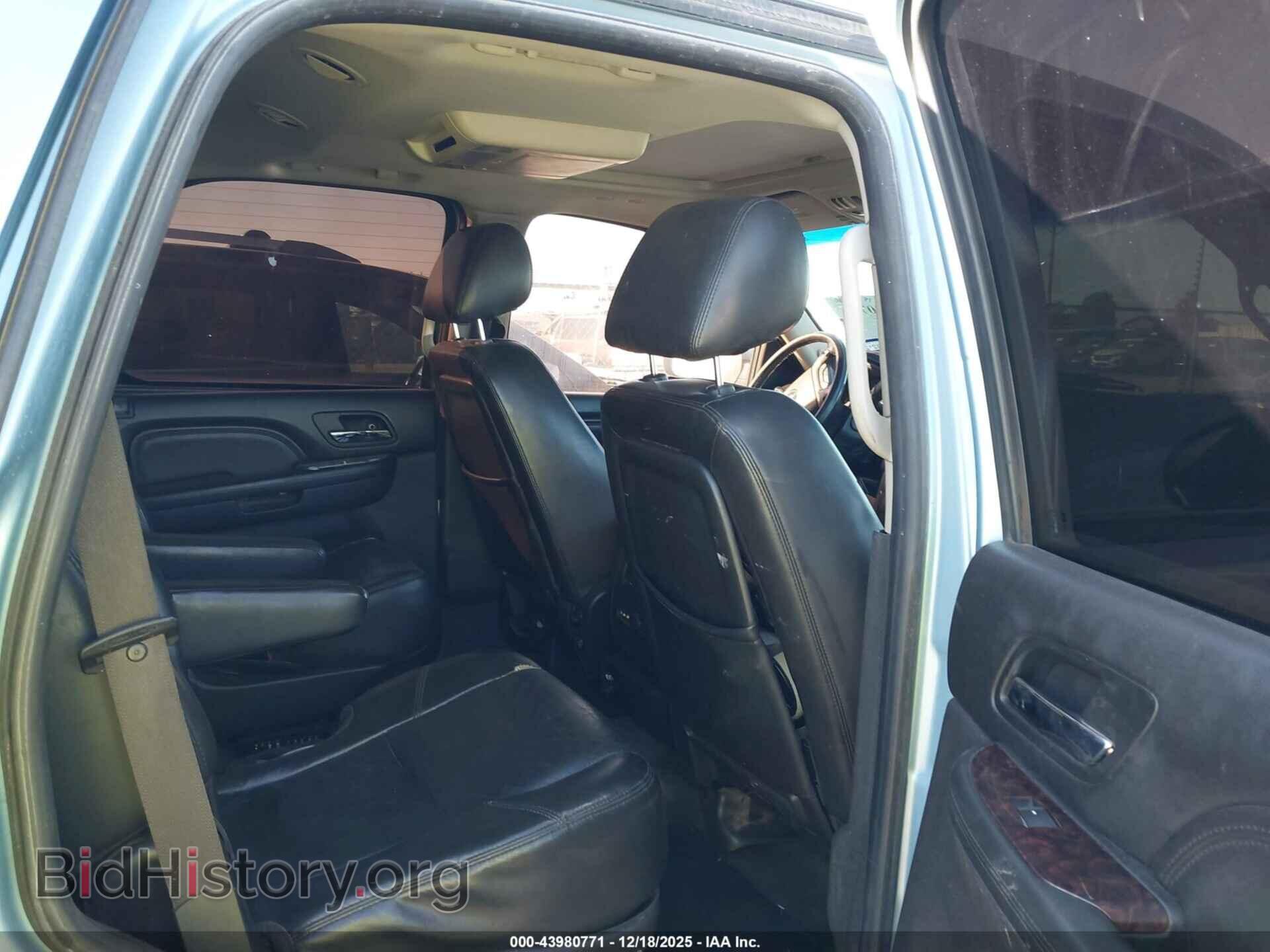2011 GMC YUKON - VIN: 1GKS2EEF2BR256138 - Фото 8