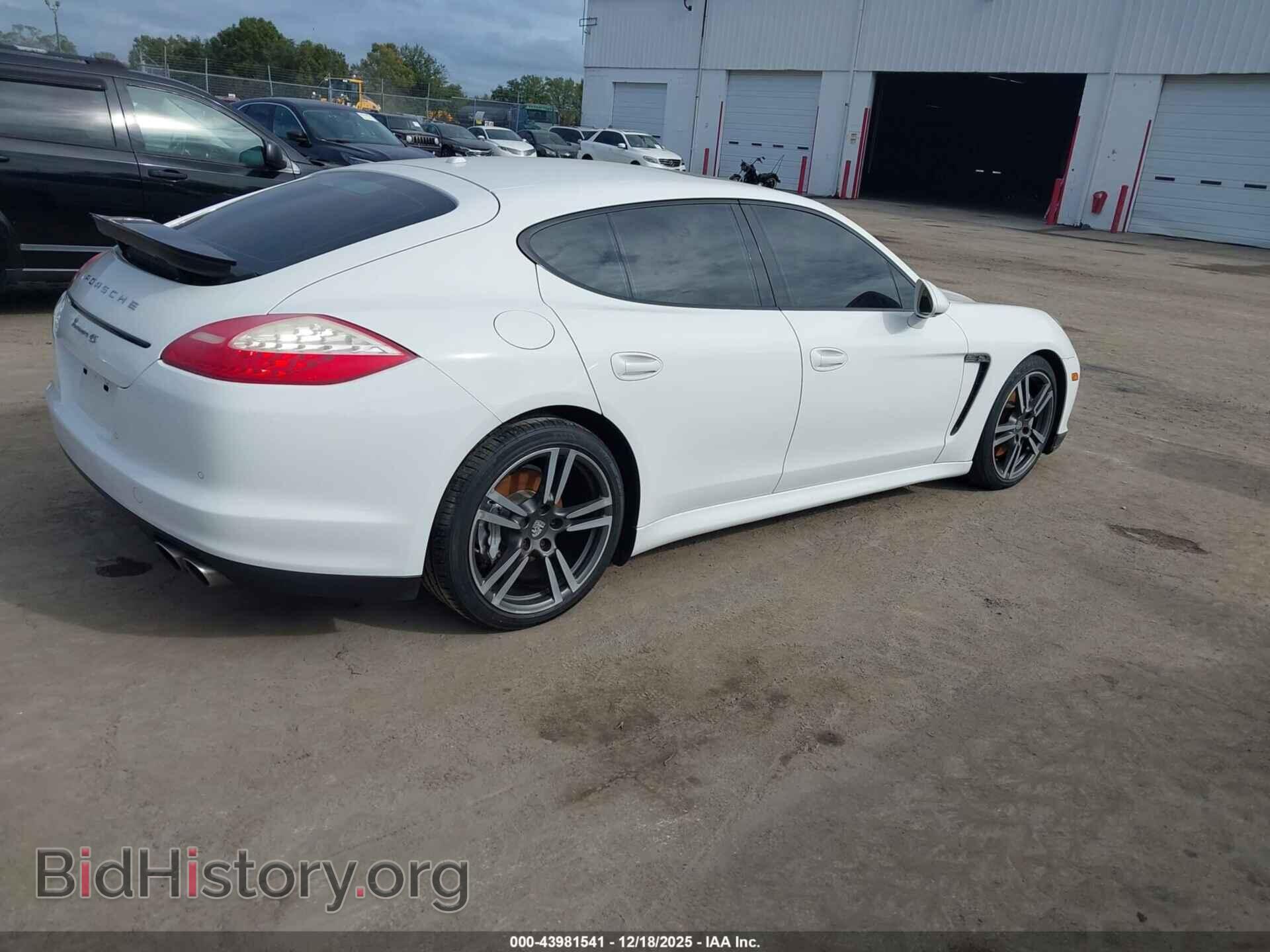 2012 PORSCHE PANAMERA - VIN: WP0AB2A79CL060867 - Фото 4