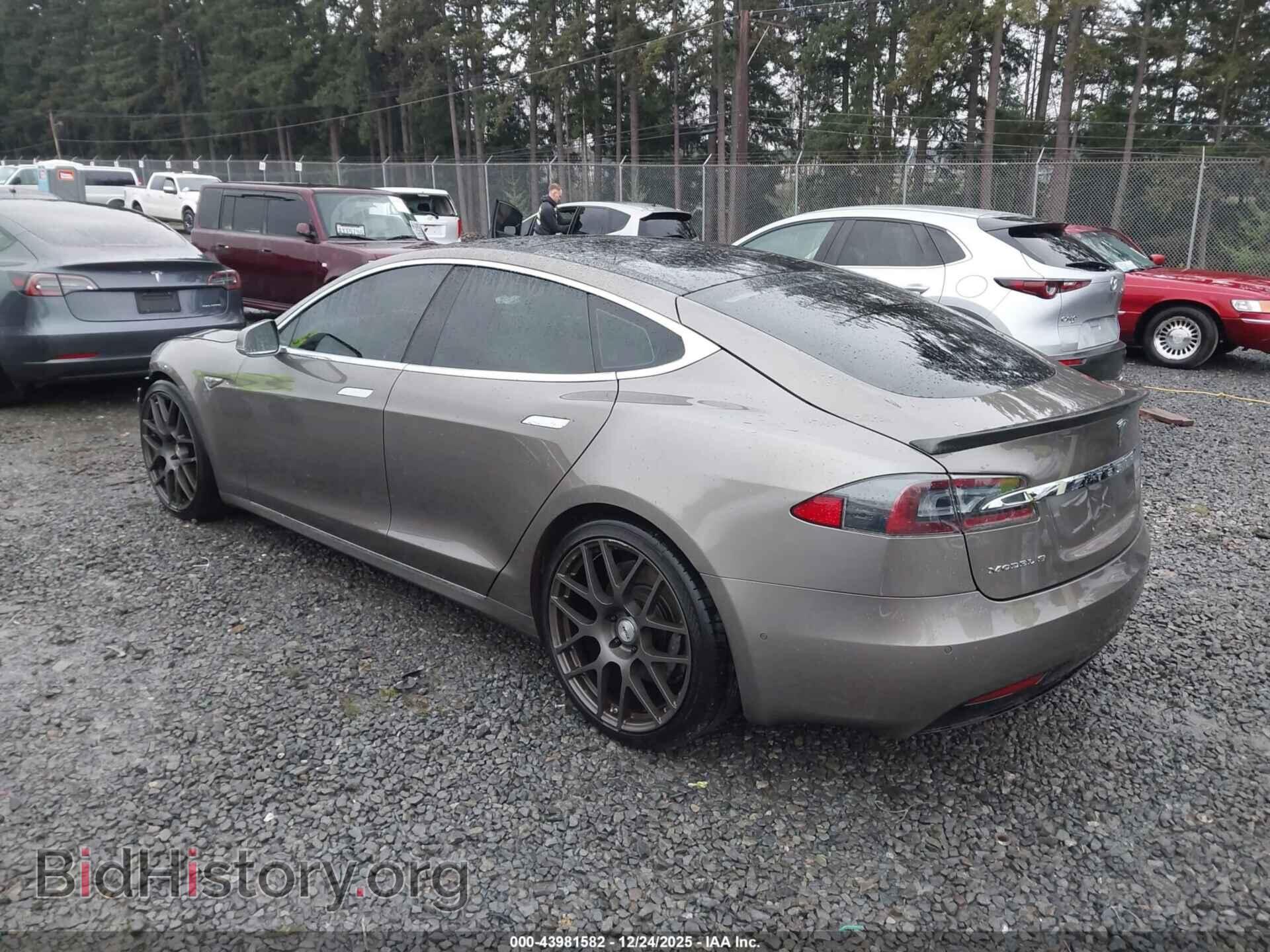 2016 TESLA MODEL S - VIN: 5YJSA1E22GF144456 - Фото 3